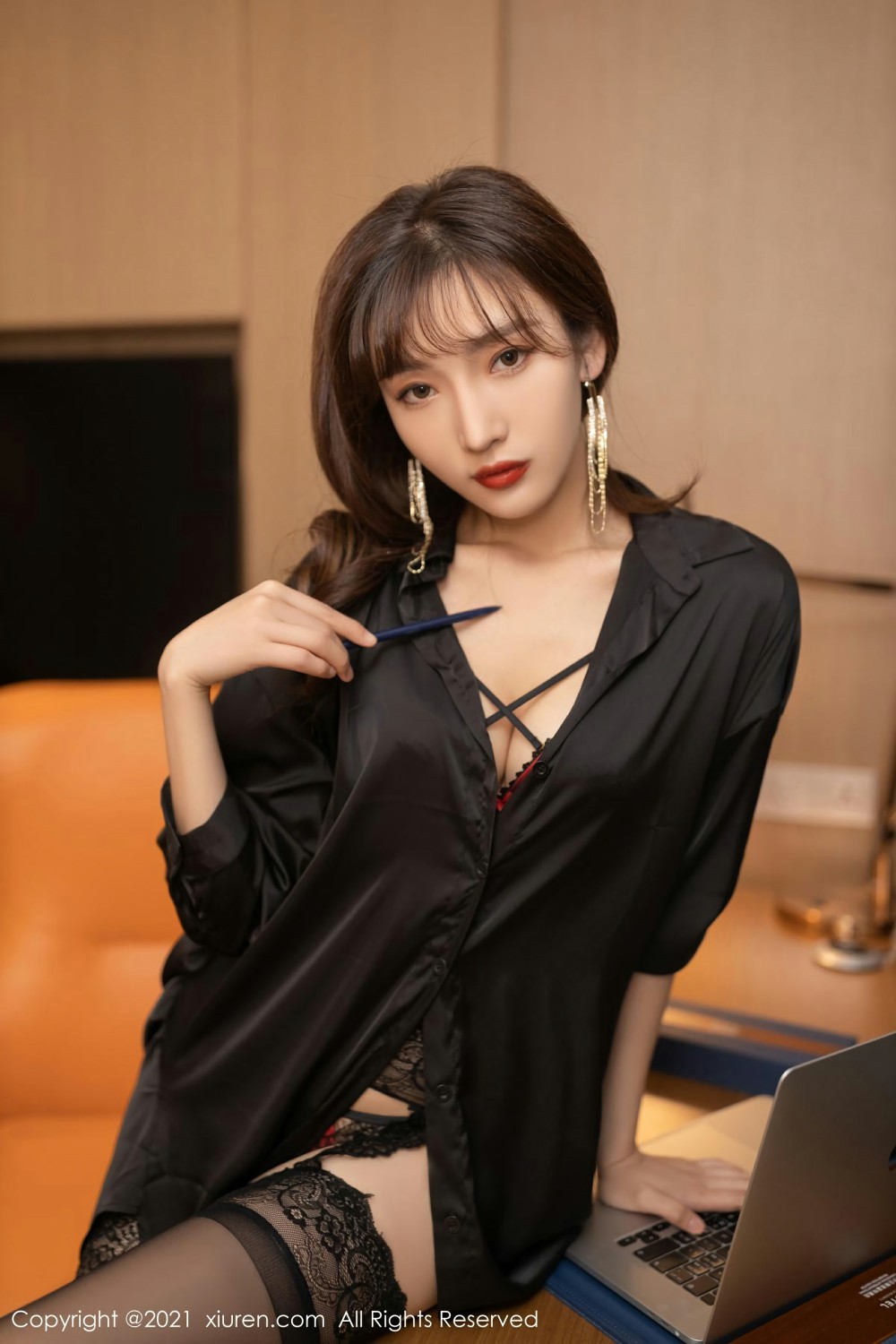 [XiuRen秀人网]No4396陆萱萱身姿妩媚-[秀人套图]