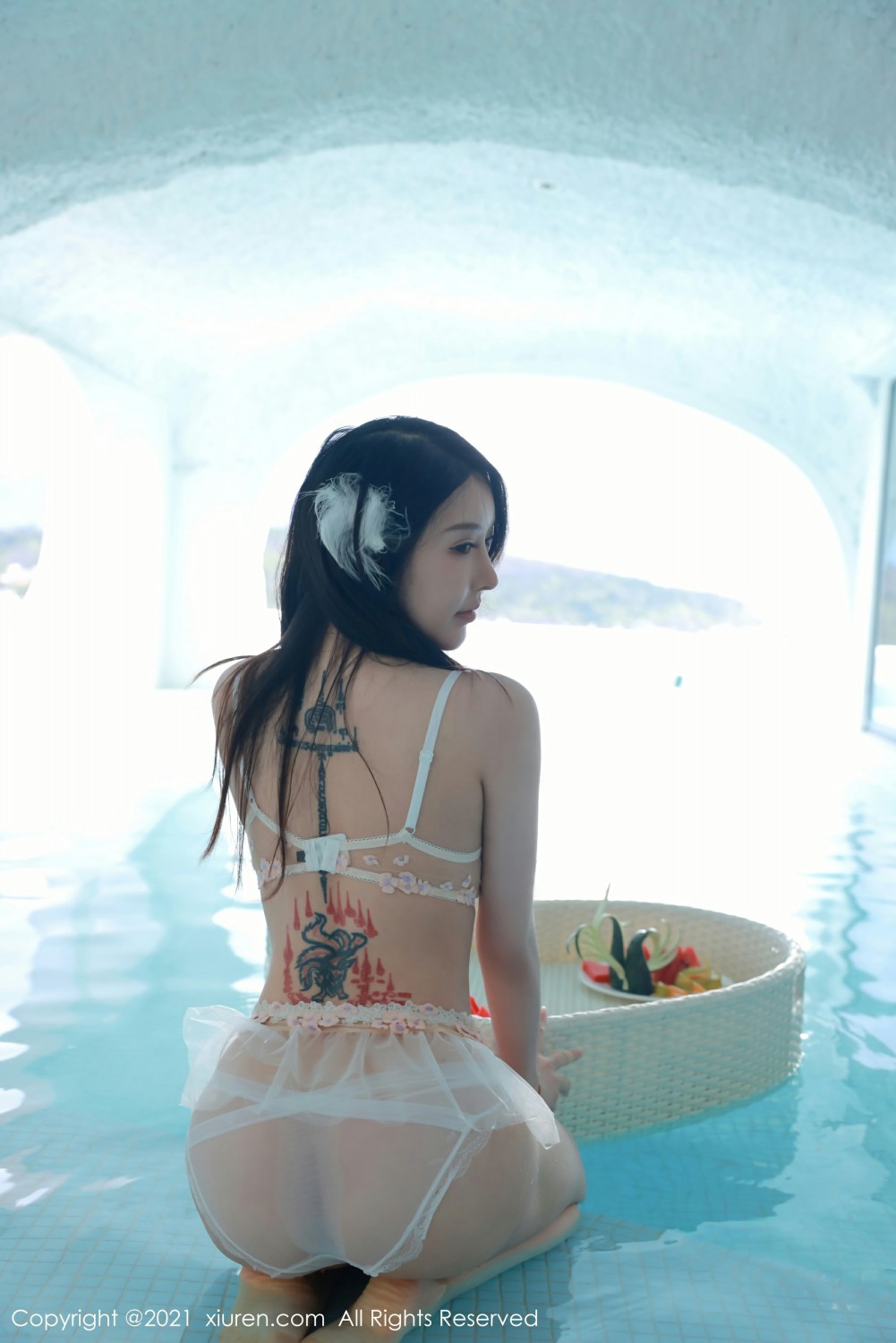 [XiuRen秀人网]No4401玉兔miki透明长裙-[秀人套图]