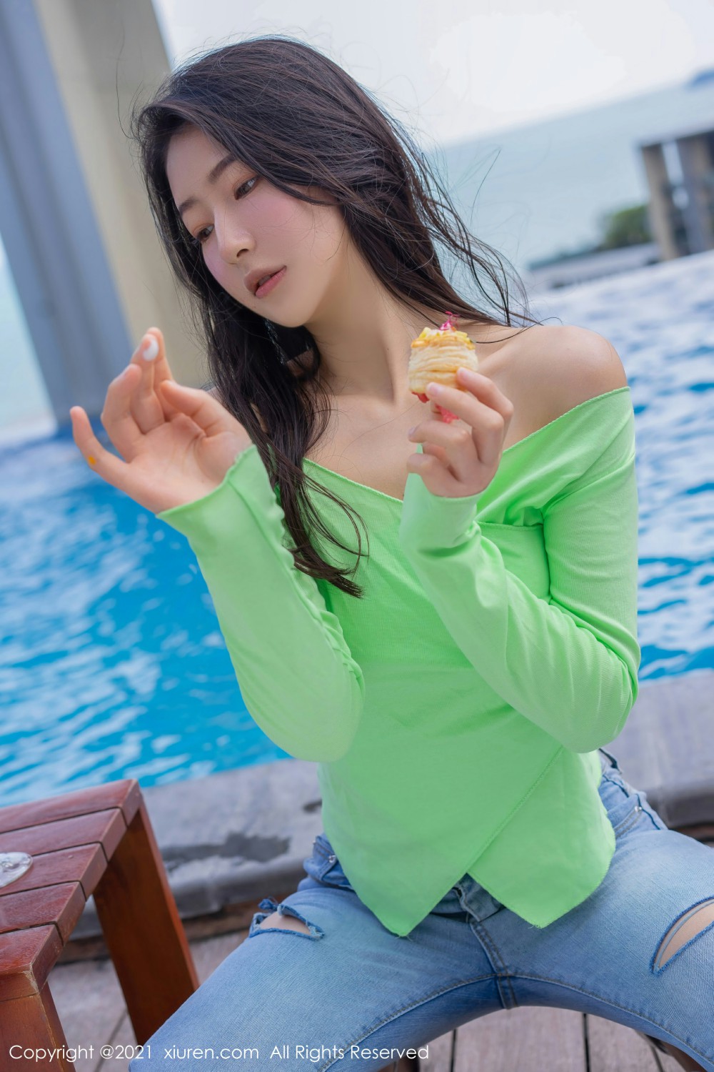[XiuRen秀人网]No4403熊小诺青春焕发-[秀人套图]