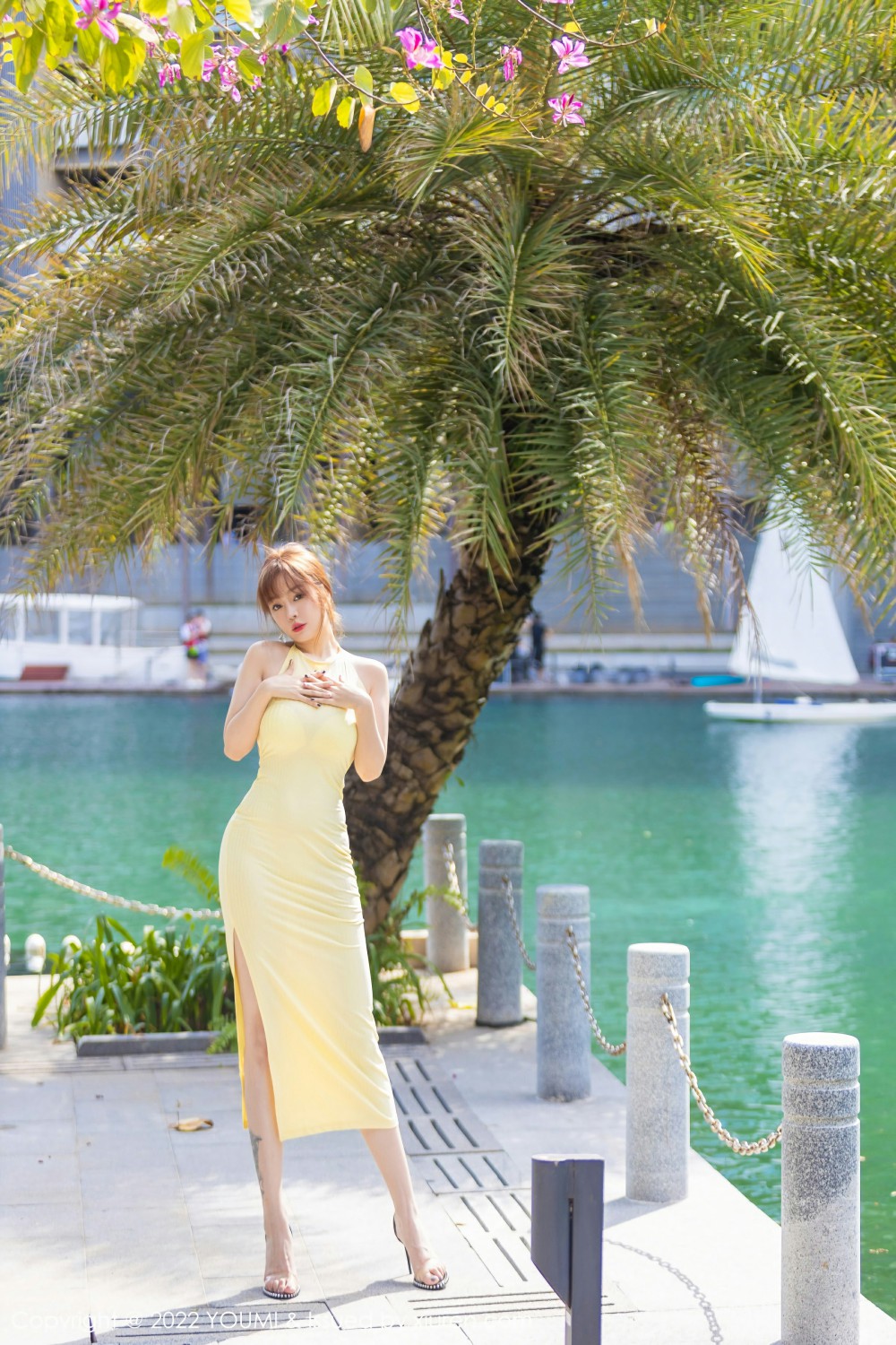 [YOUMI尤蜜荟]VOL738王雨纯黄色长裙-[秀人套图]