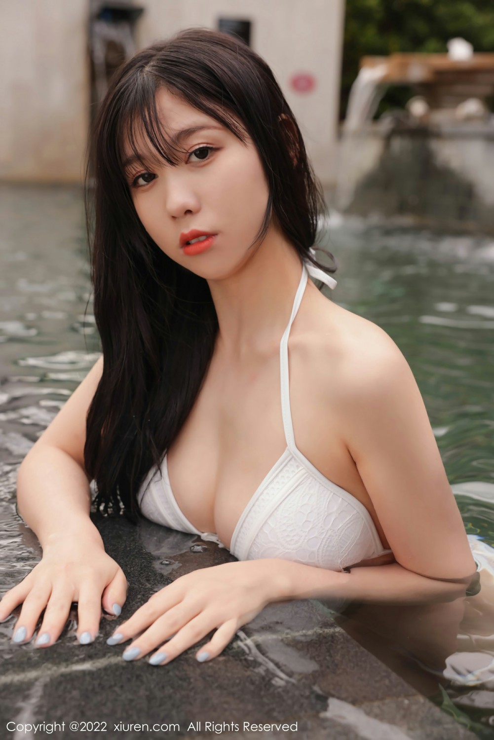 [XiuRen秀人网]No4442李雅柔182CM泳池写真-[秀人套图]