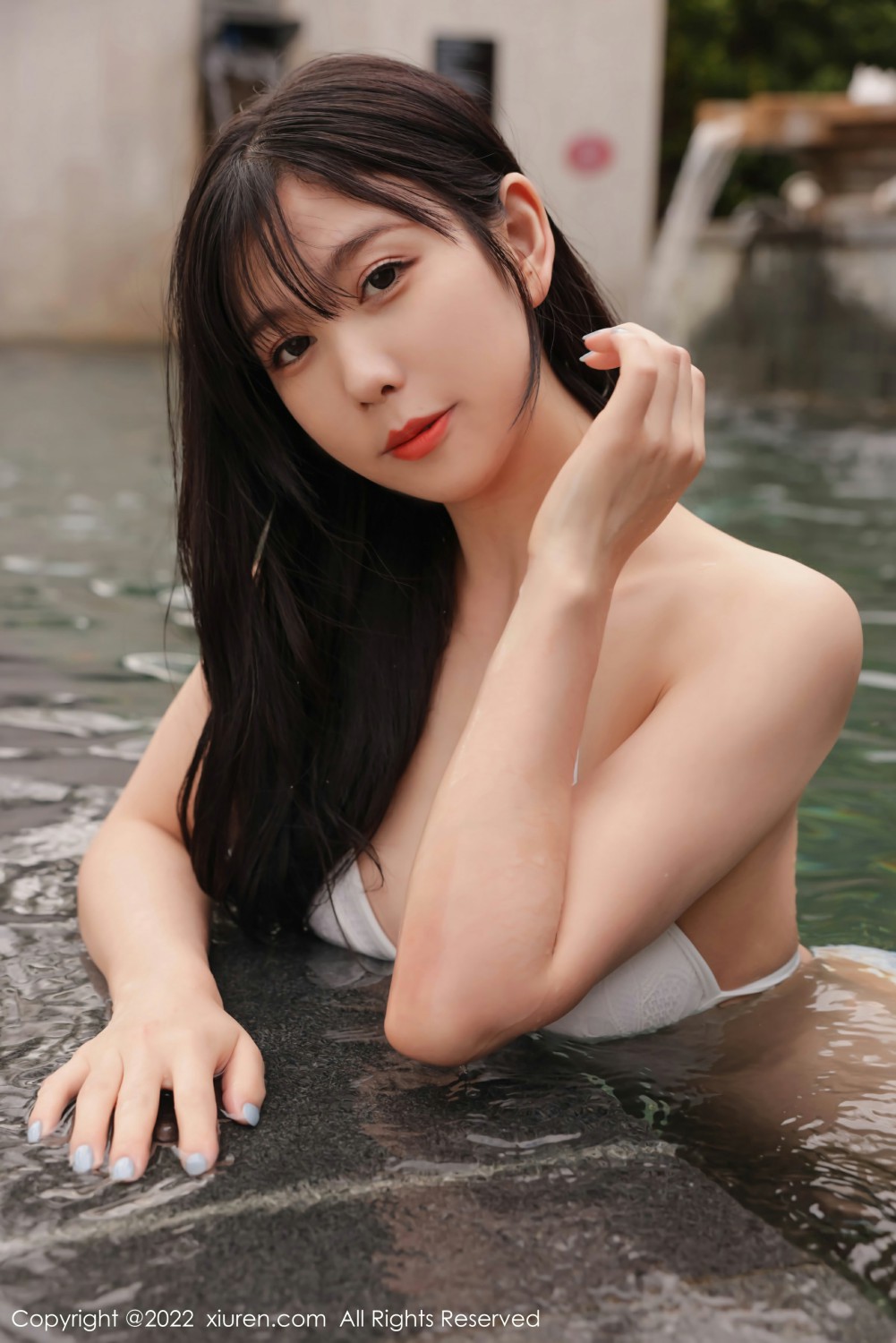 [XiuRen秀人网]No4442李雅柔182CM泳池写真-[秀人套图]