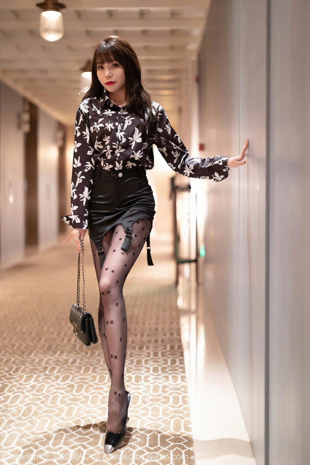 [XIAOYU语画界]VOL693芝芝Booty美腿翘臀-[秀人套图]