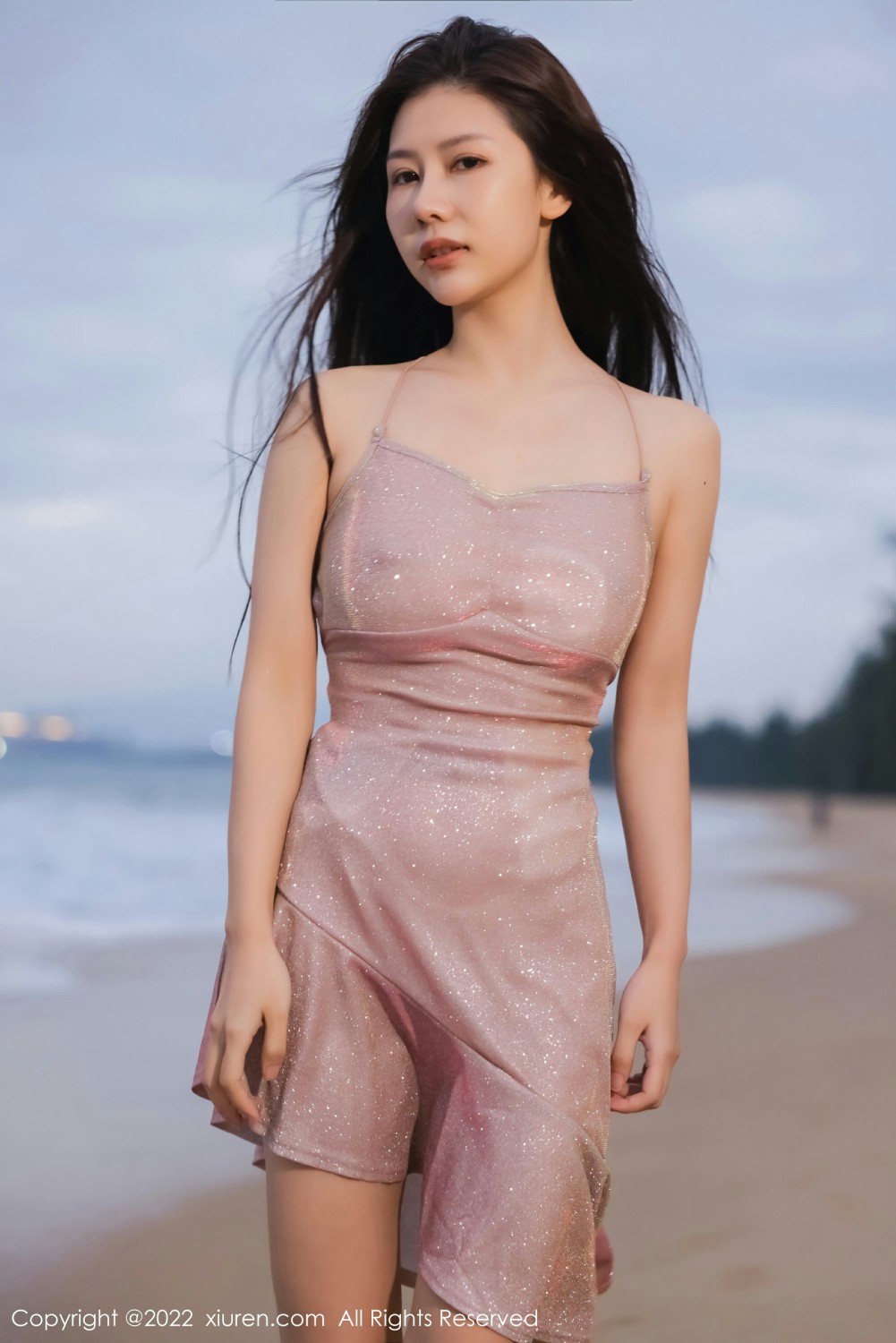 [XiuRen秀人网]No4448尹甜甜唯美海边-[秀人套图]