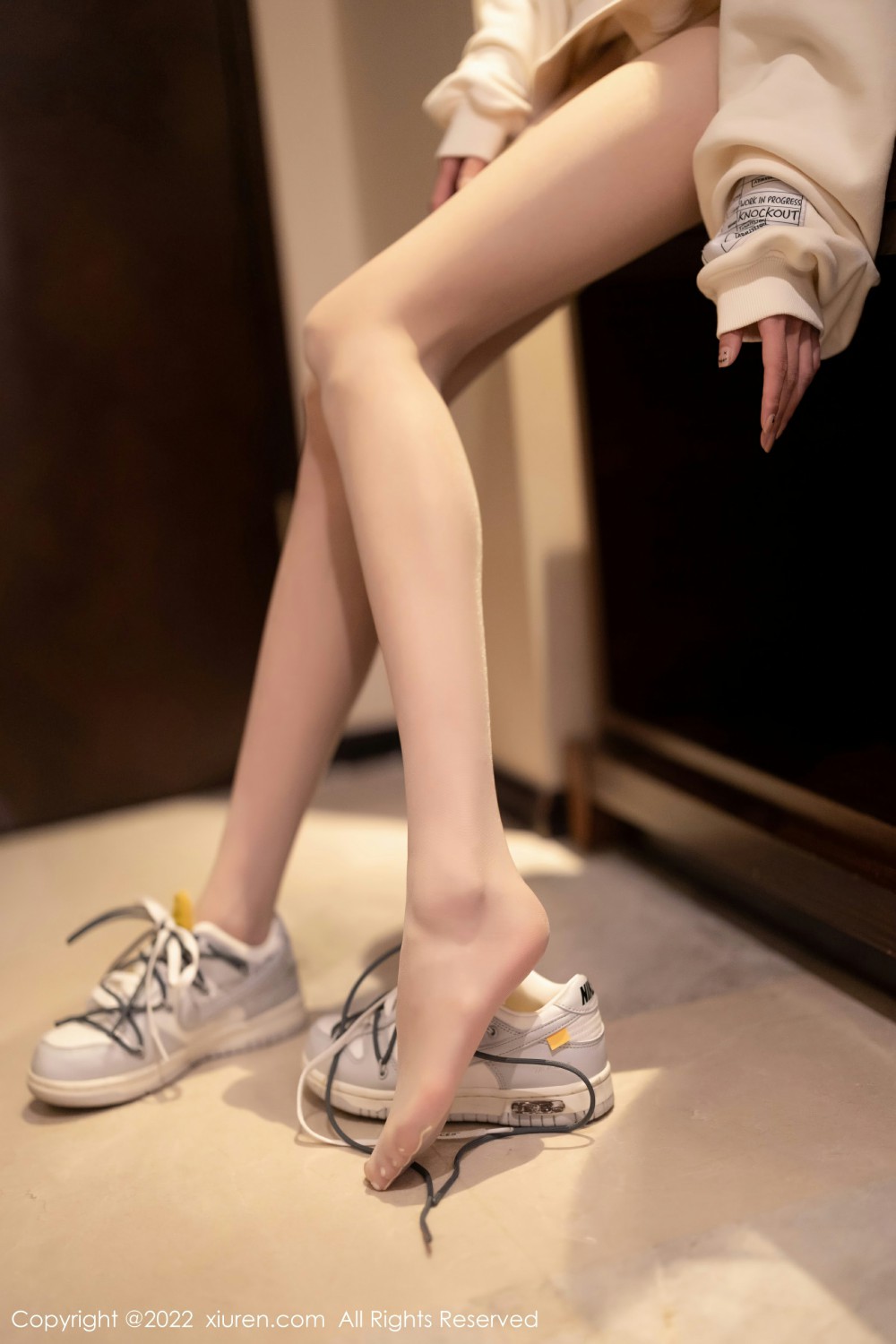 [XiuRen秀人网]No4451程程程-撩人心扉-[秀人套图]