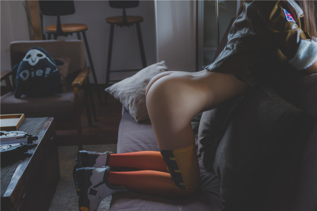 极品网红萝莉柚木YUZUK完美COS守望先锋-COSPLAY