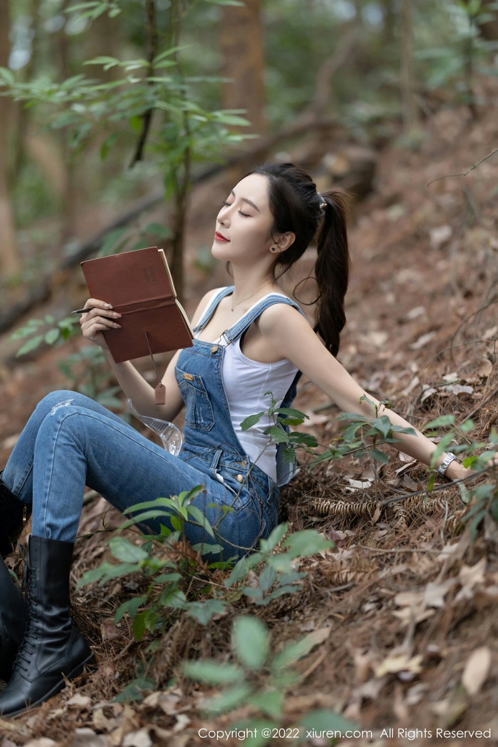 [XiuRen秀人网]No4465王馨瑶yanni户外探险-[秀人套图]
