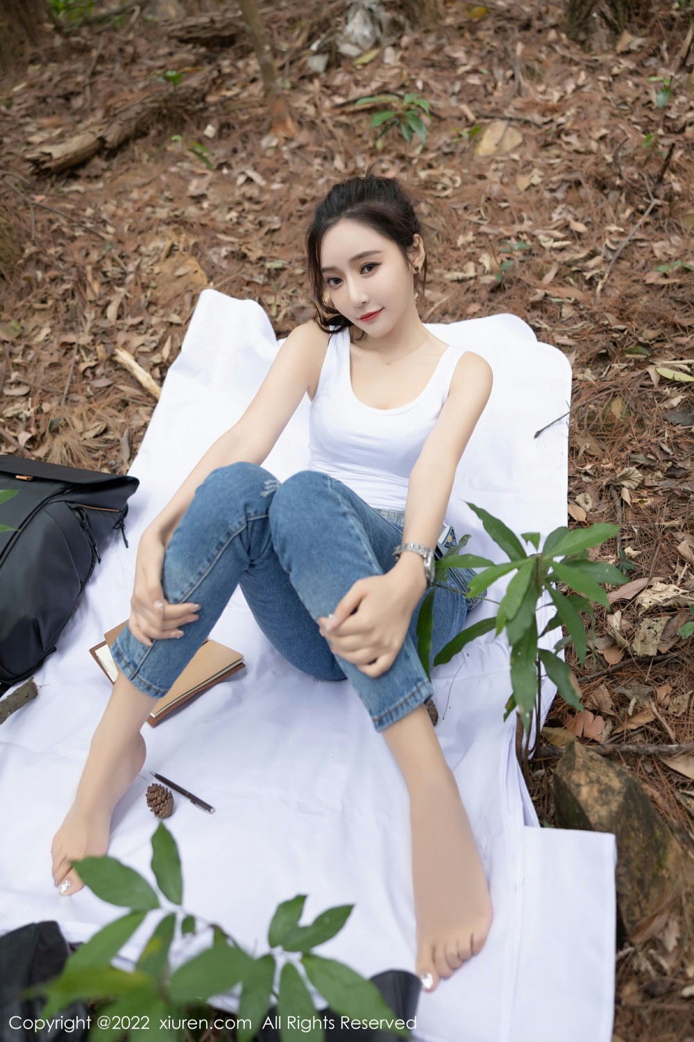 [XiuRen秀人网]No4465王馨瑶yanni户外探险-[秀人套图]