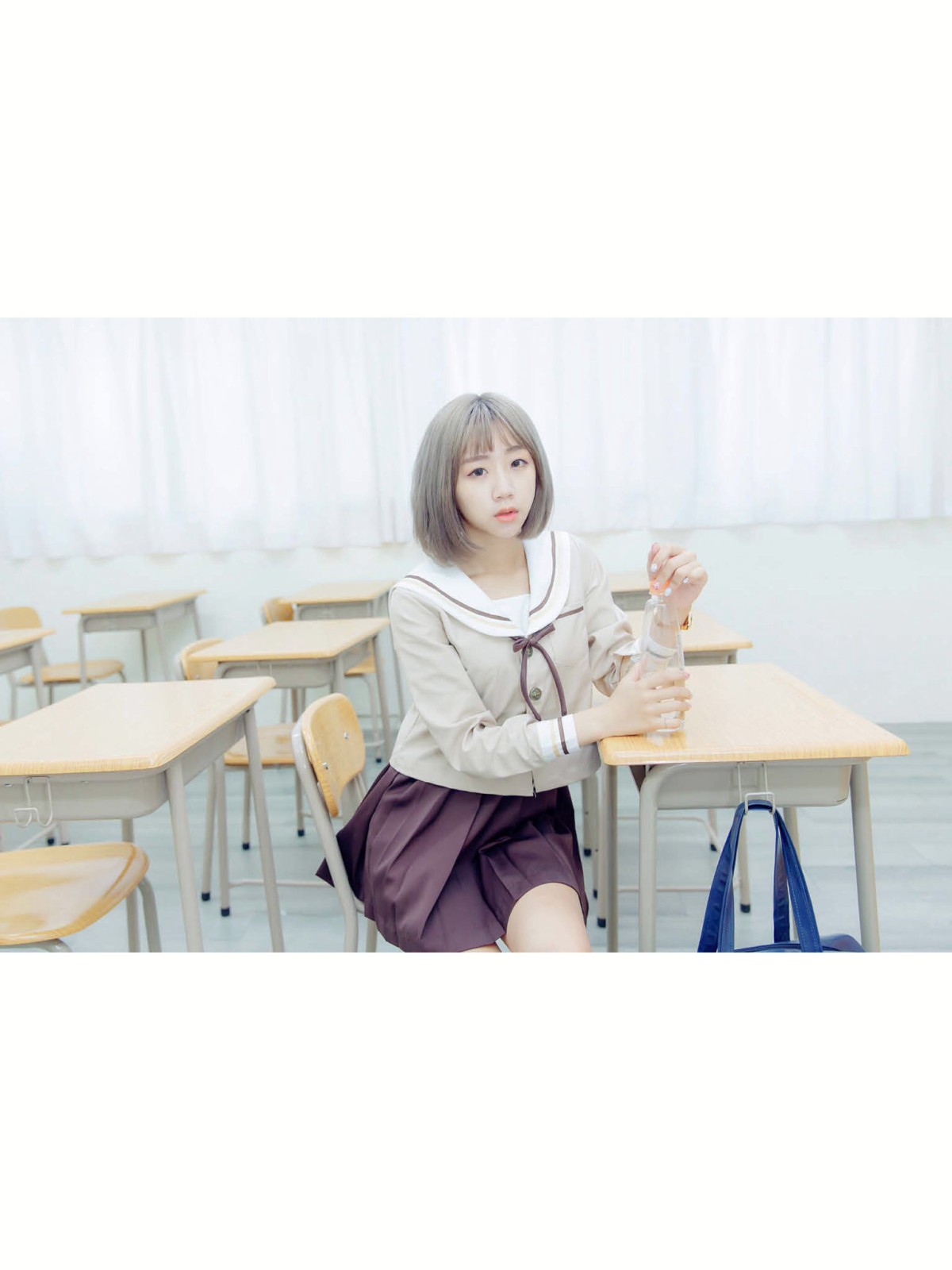 [JUICY]多汁女孩阮靖貽水手服挑逗可爱单纯学生-COSPLAY