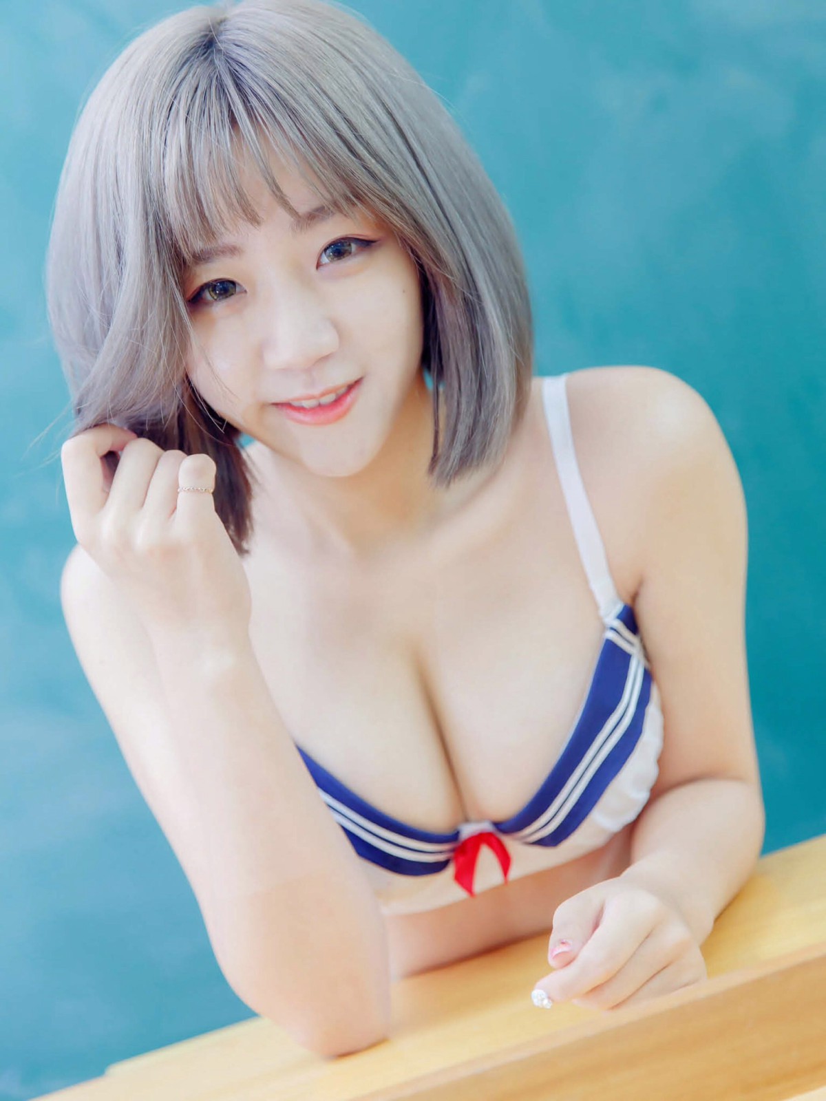 [JUICY]多汁女孩阮靖貽水手服挑逗可爱单纯学生-COSPLAY