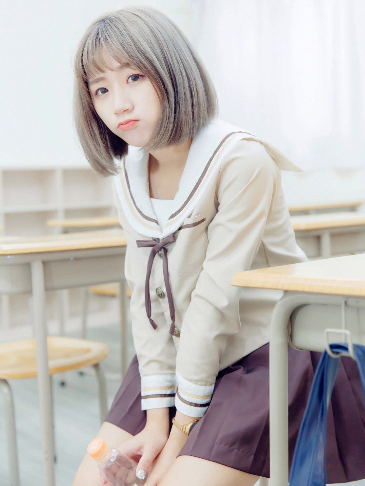 [JUICY]多汁女孩阮靖貽水手服挑逗可爱单纯学生-COSPLAY