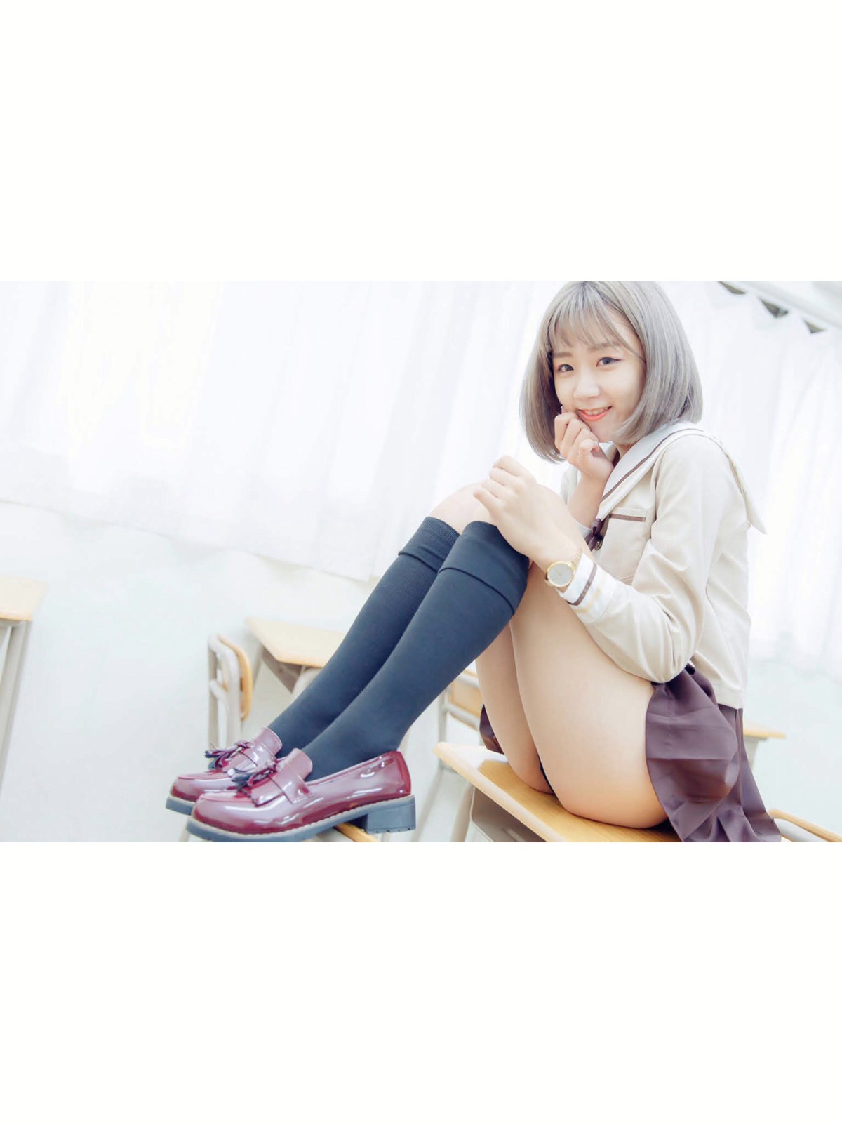 [JUICY]多汁女孩阮靖貽水手服挑逗可爱单纯学生-COSPLAY