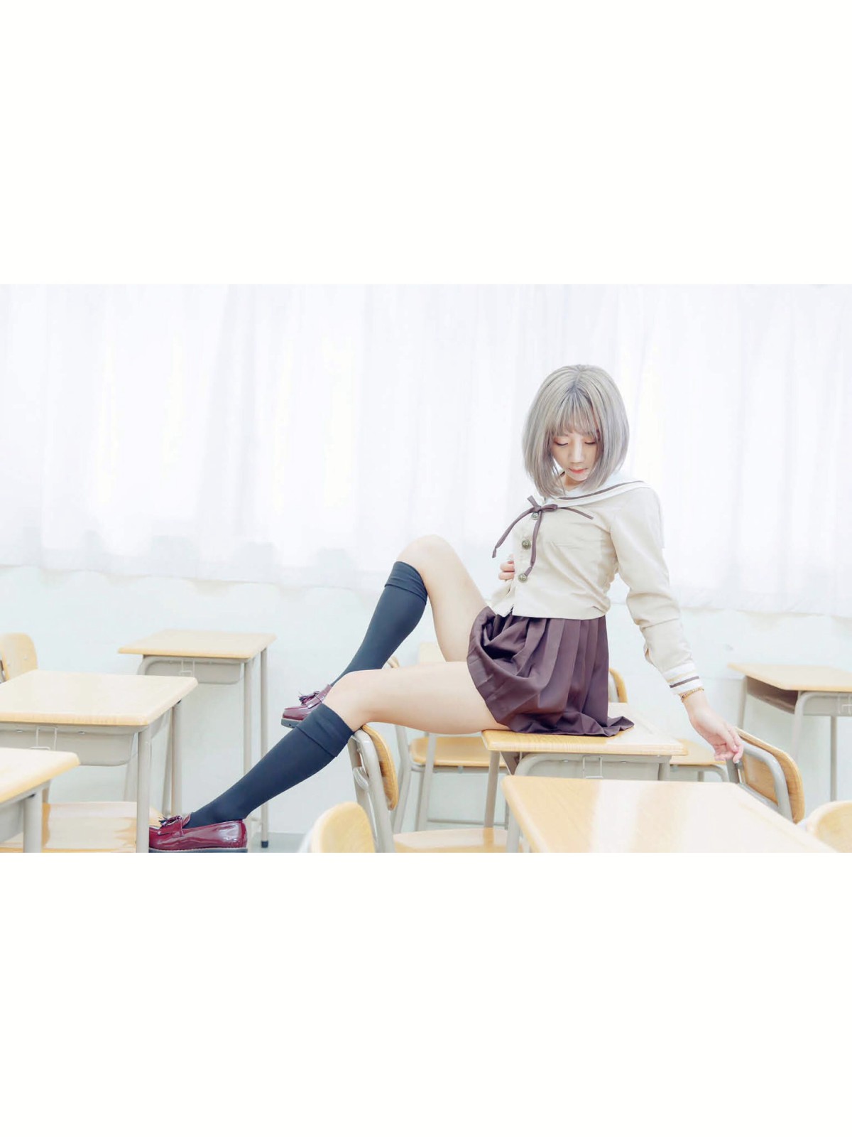 [JUICY]多汁女孩阮靖貽水手服挑逗可爱单纯学生-COSPLAY