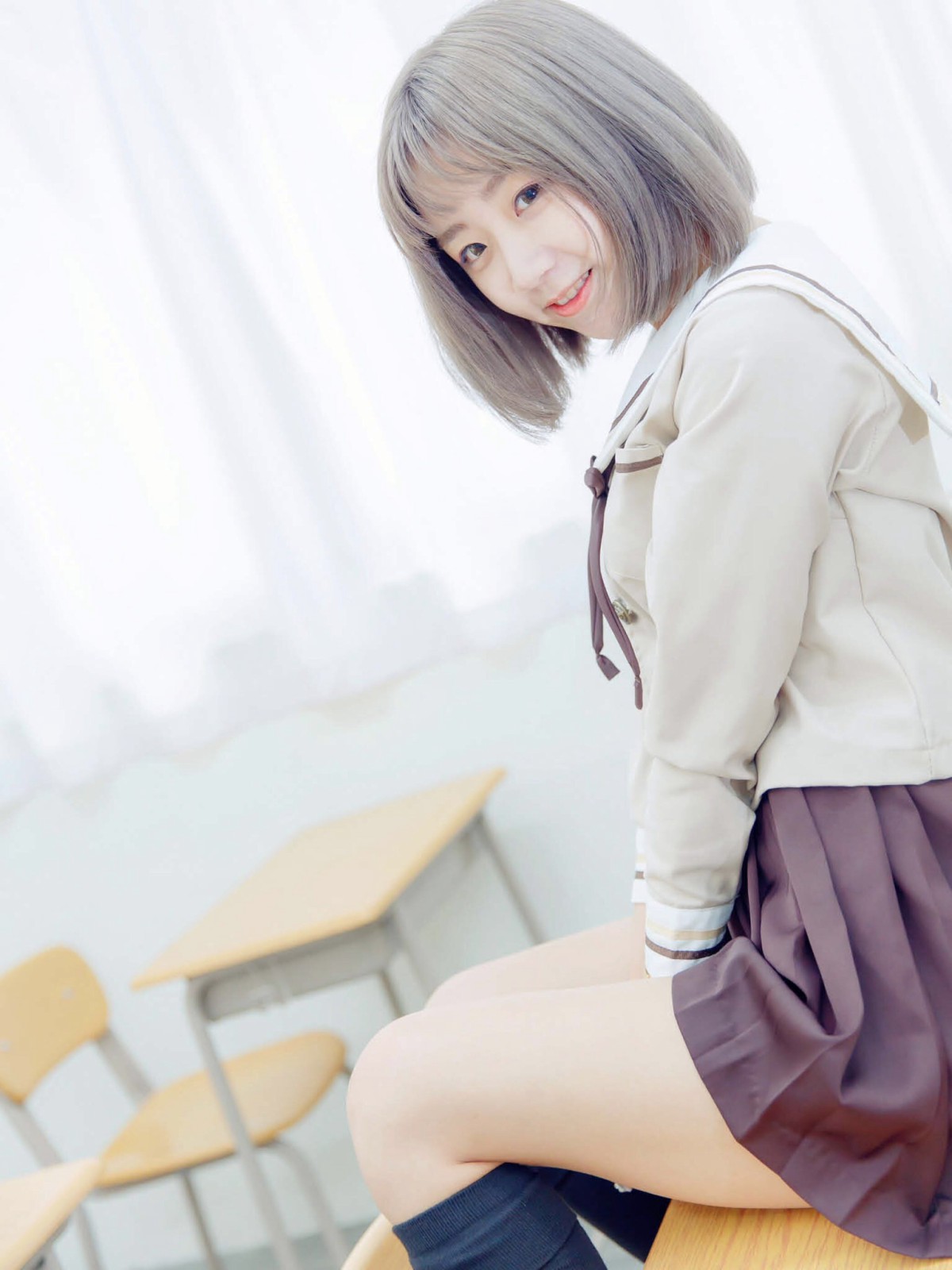 [JUICY]多汁女孩阮靖貽水手服挑逗可爱单纯学生-COSPLAY