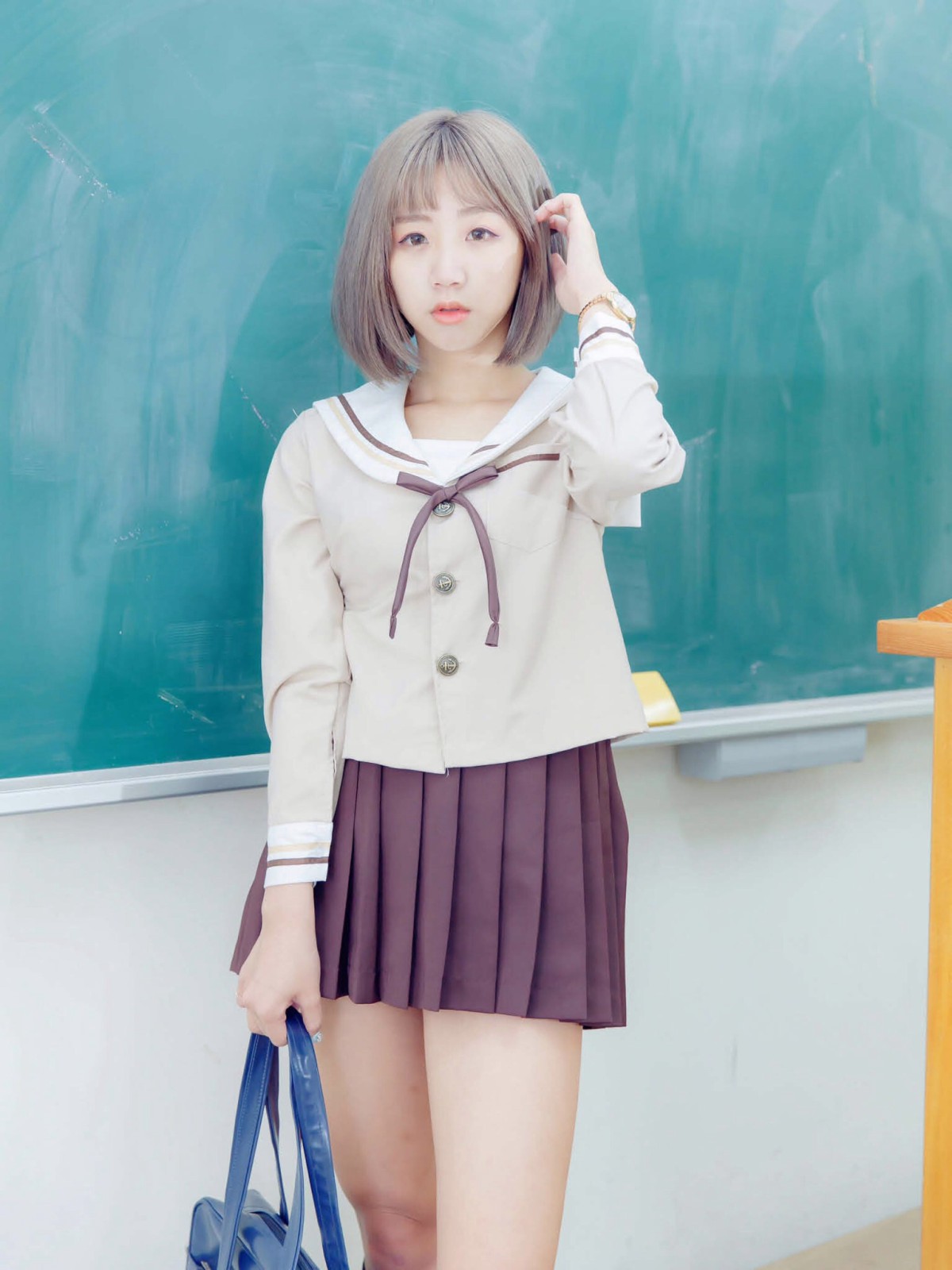 [JUICY]多汁女孩阮靖貽水手服挑逗可爱单纯学生-COSPLAY