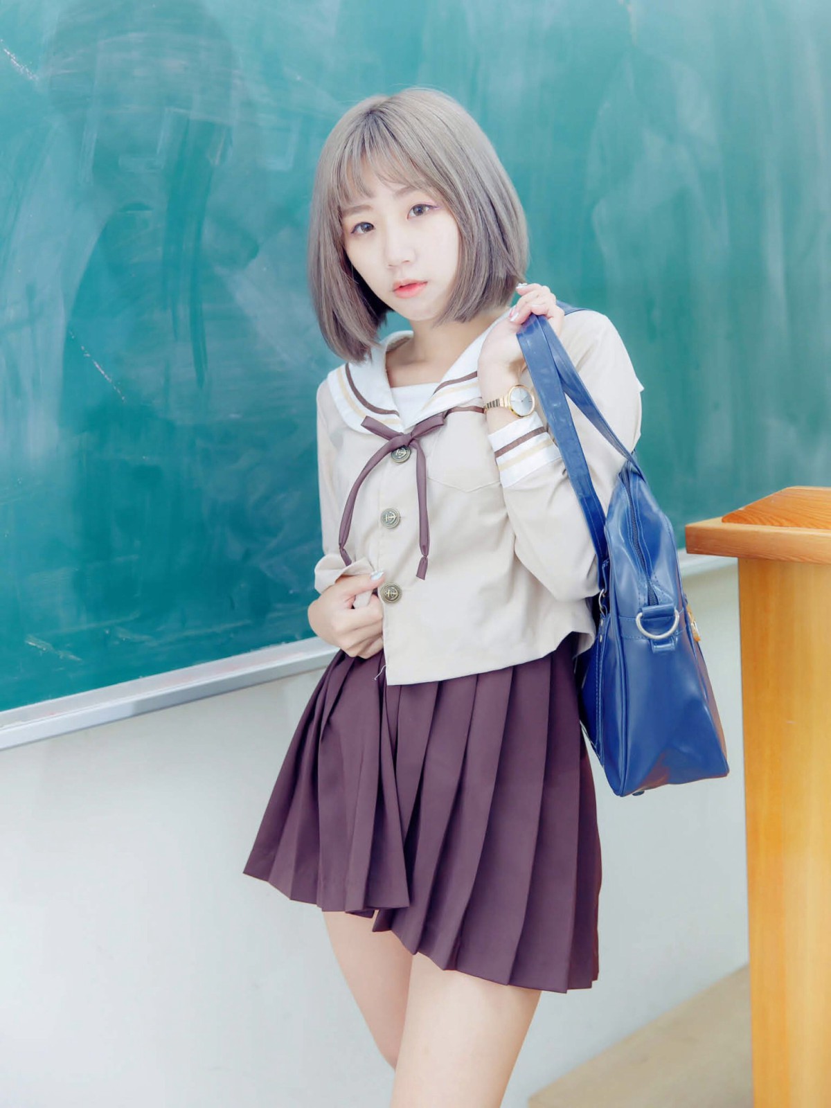[JUICY]多汁女孩阮靖貽水手服挑逗可爱单纯学生-COSPLAY