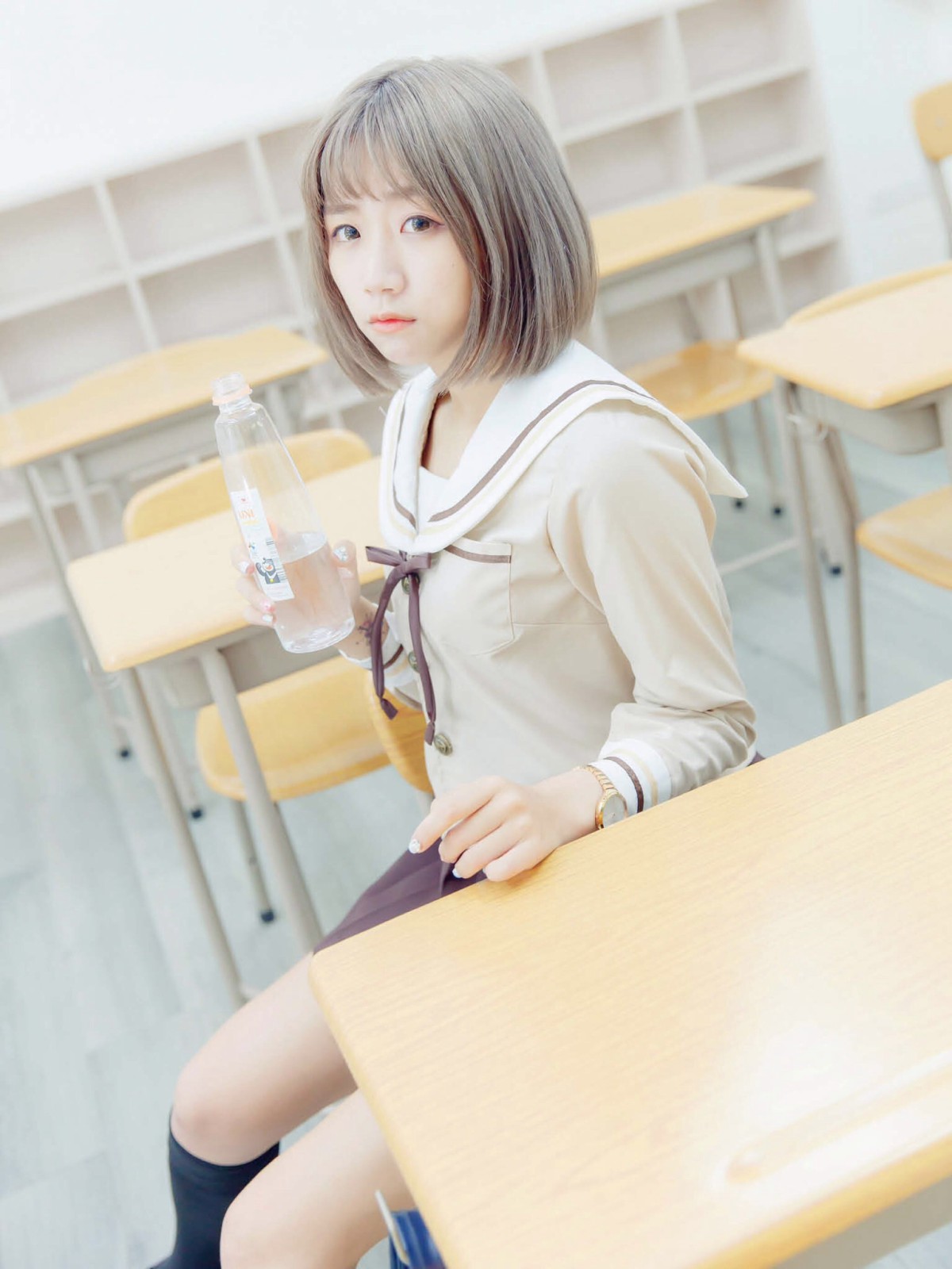 [JUICY]多汁女孩阮靖貽水手服挑逗可爱单纯学生-COSPLAY