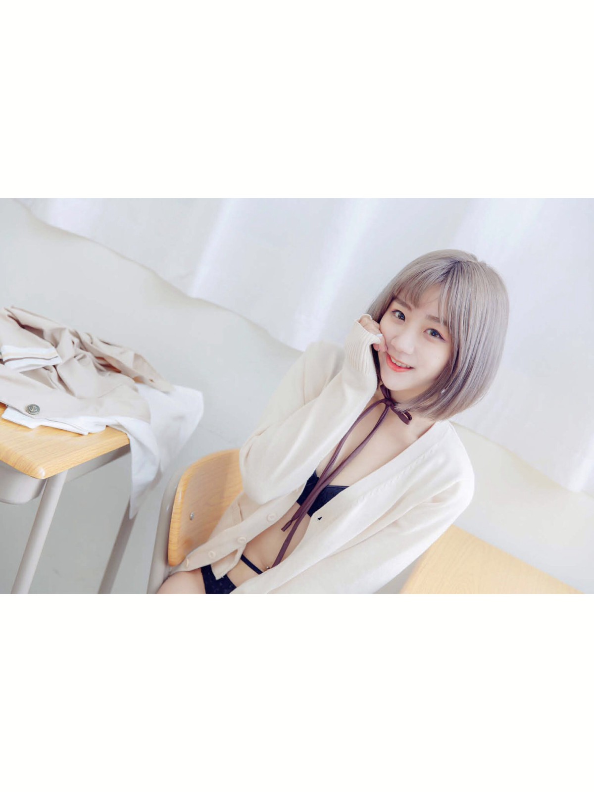 [JUICY]多汁女孩阮靖貽水手服挑逗可爱单纯学生-COSPLAY