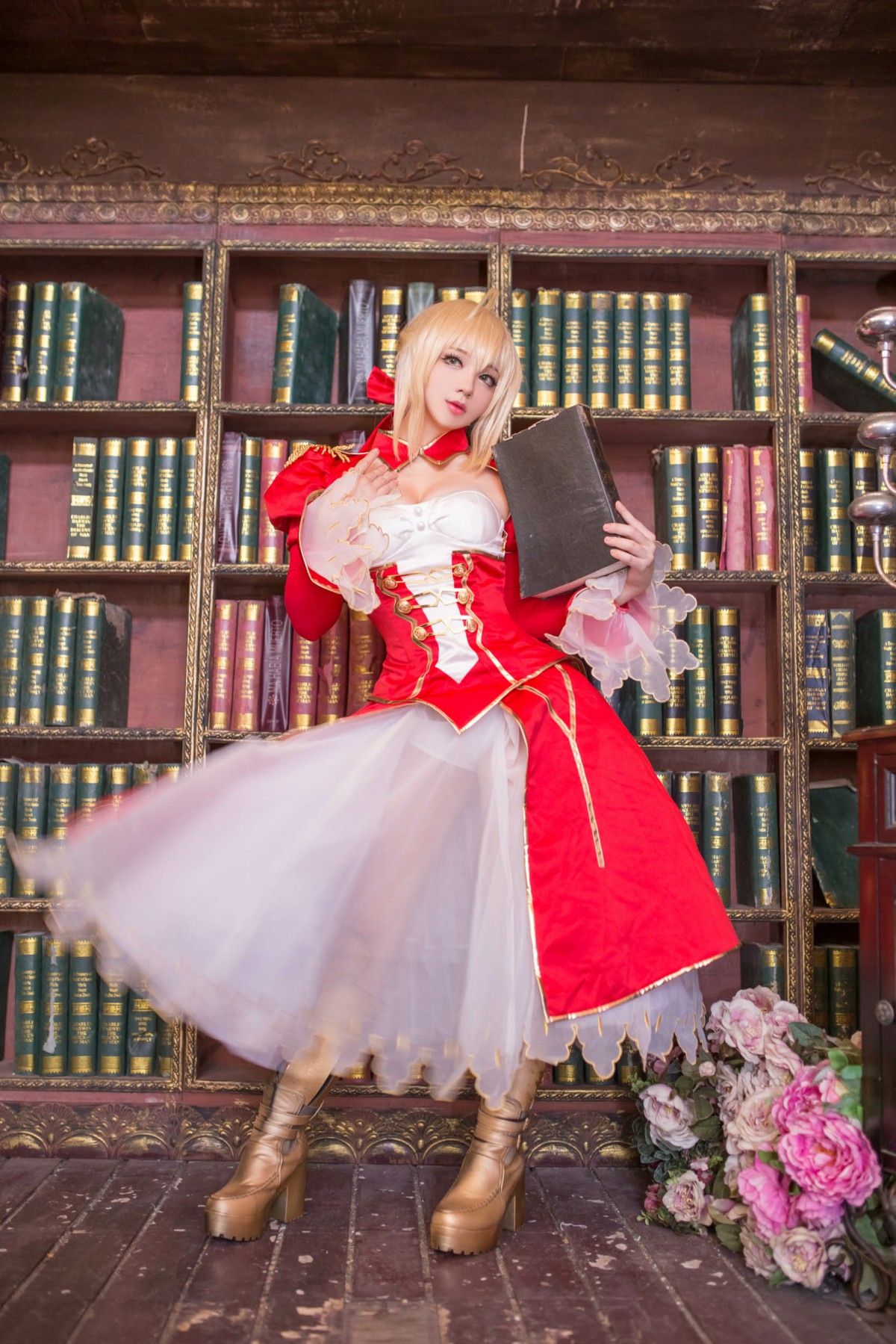 [Cosplay]艺术鉴赏尼禄不是亚瑟王-COSPLAY