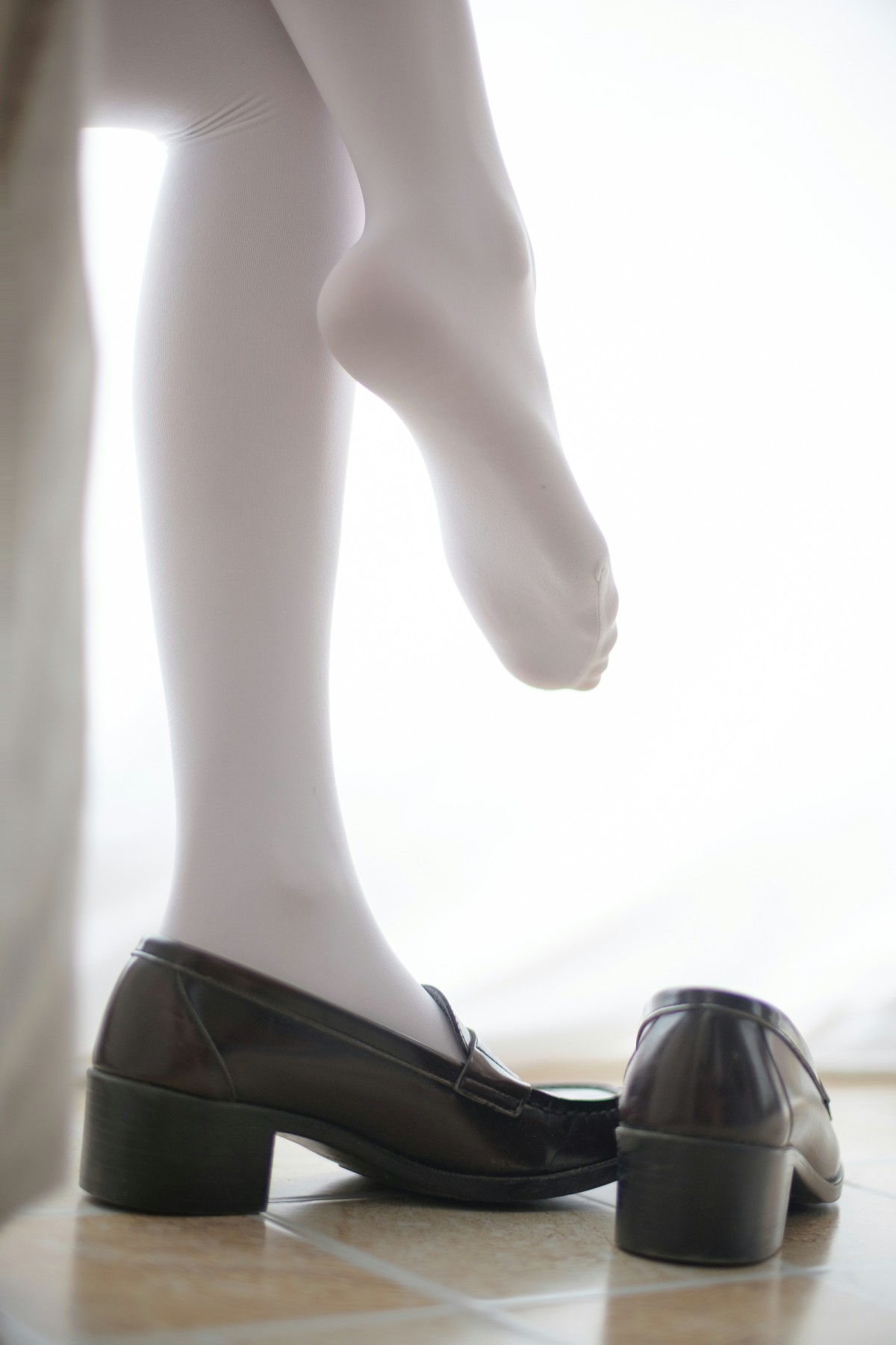 [森萝财团]R15-010羞嗒嗒的白丝MM-COSPLAY