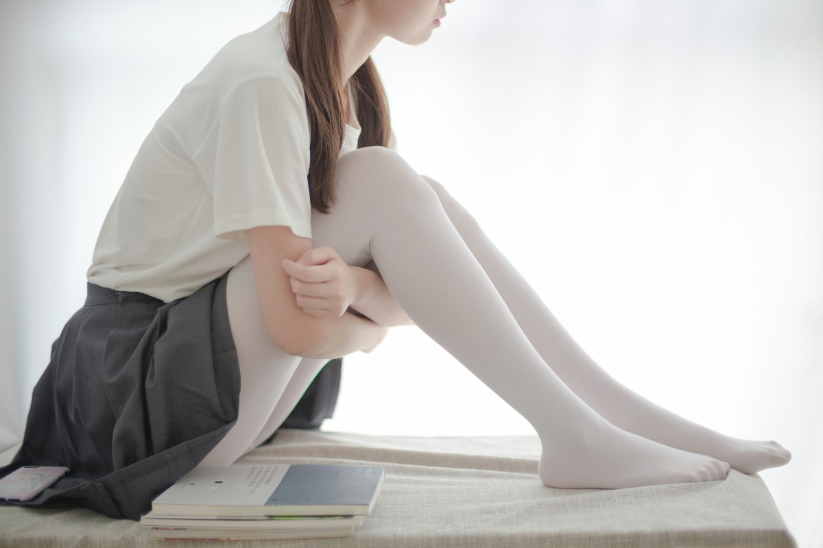 [森萝财团]R15-010羞嗒嗒的白丝MM-COSPLAY