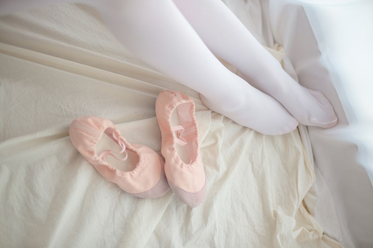 [森萝财团]R15-012白丝粉红少女-COSPLAY