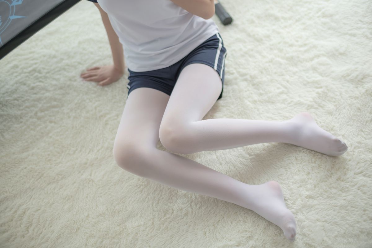 [森萝财团]R15-013白丝运动少女-COSPLAY