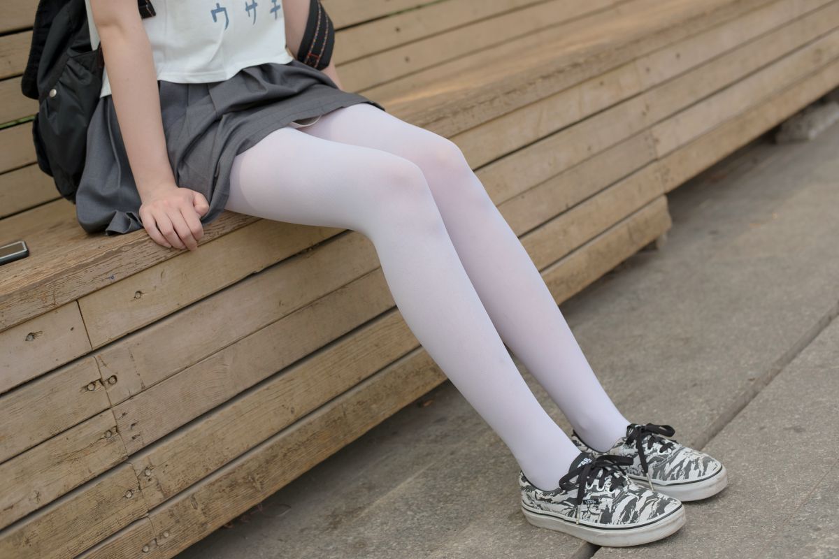 [森萝财团]R15-014白丝妹妹游园-COSPLAY