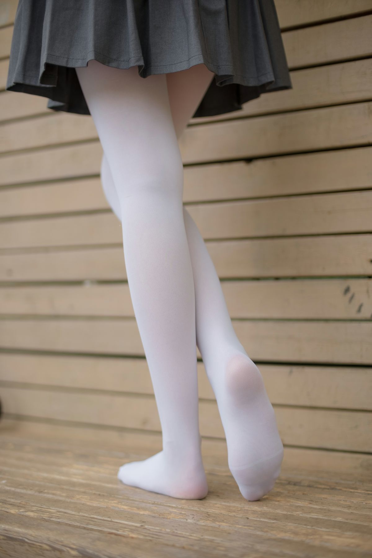 [森萝财团]R15-014白丝妹妹游园-COSPLAY