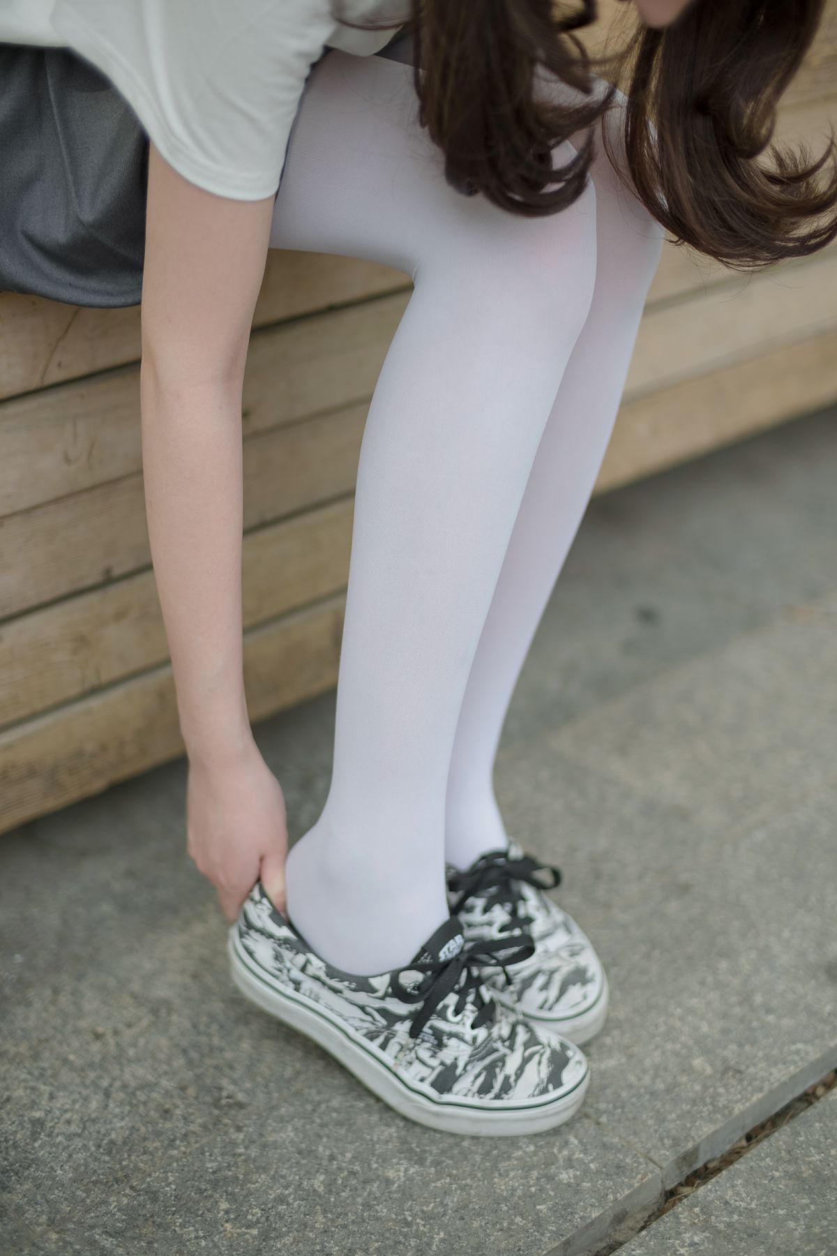 [森萝财团]R15-014白丝妹妹游园-COSPLAY