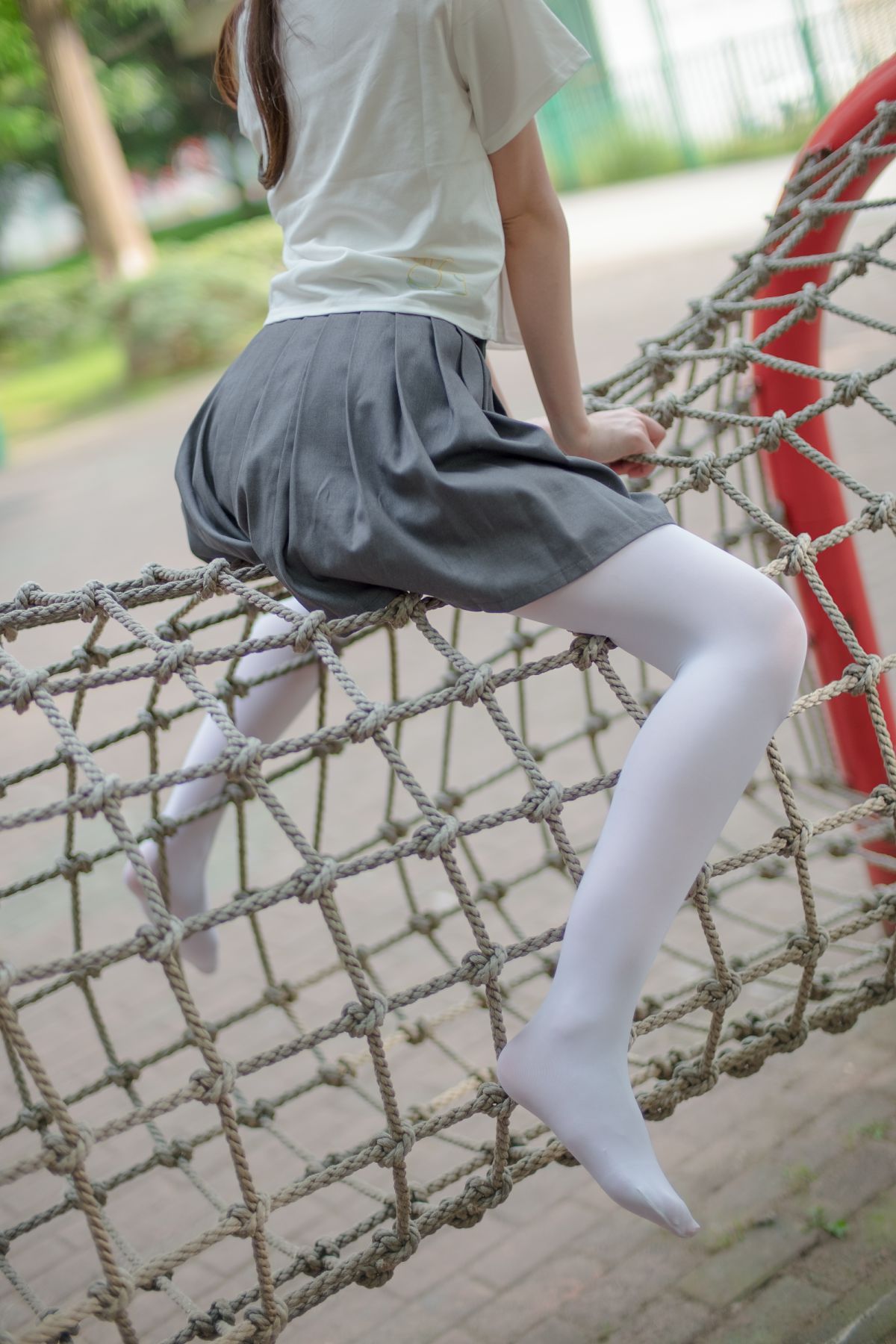 [森萝财团]R15-014白丝妹妹游园-COSPLAY