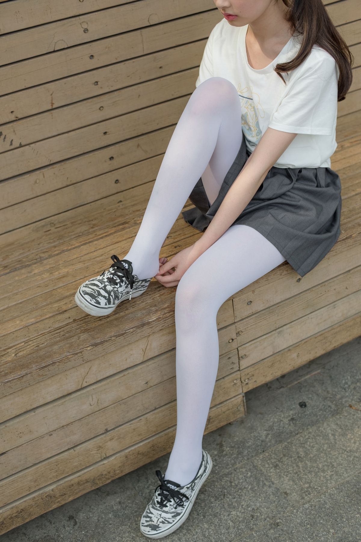 [森萝财团]R15-014白丝妹妹游园-COSPLAY