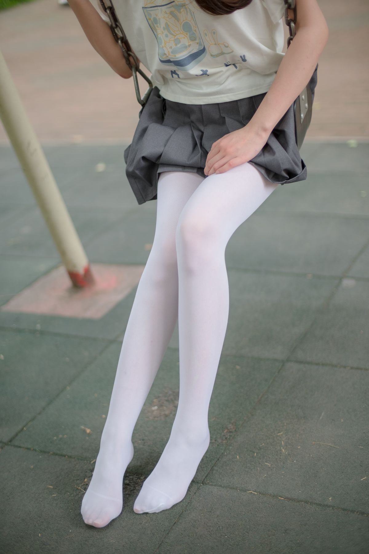 [森萝财团]R15-014白丝妹妹游园-COSPLAY