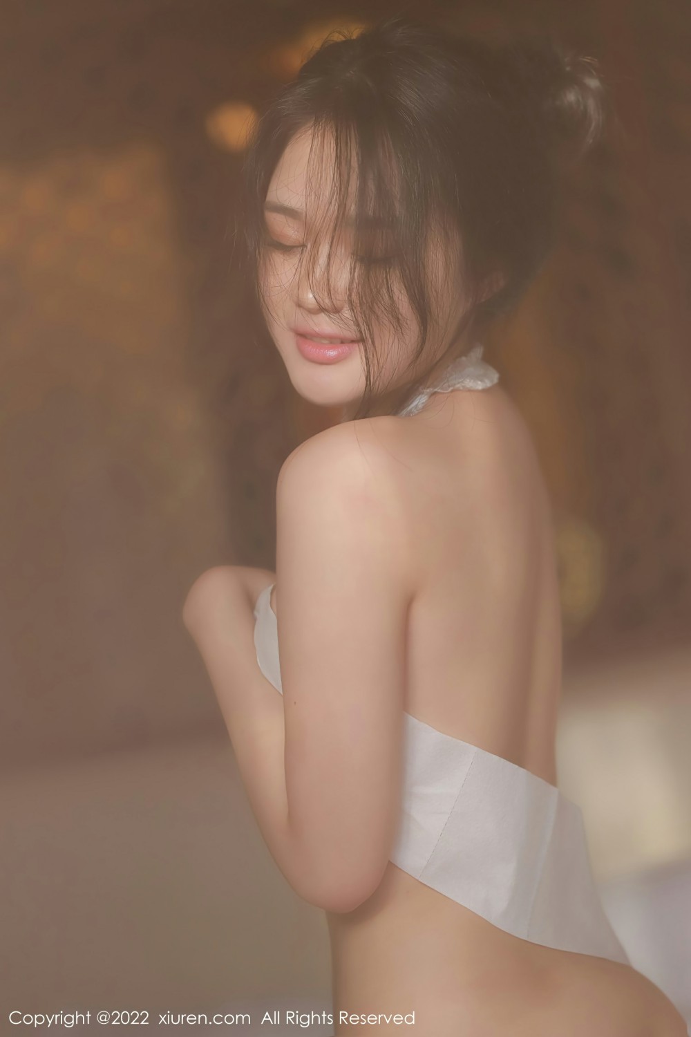 [XiuRen秀人网]No4483Niki可雅轻透上衣-[秀人套图]