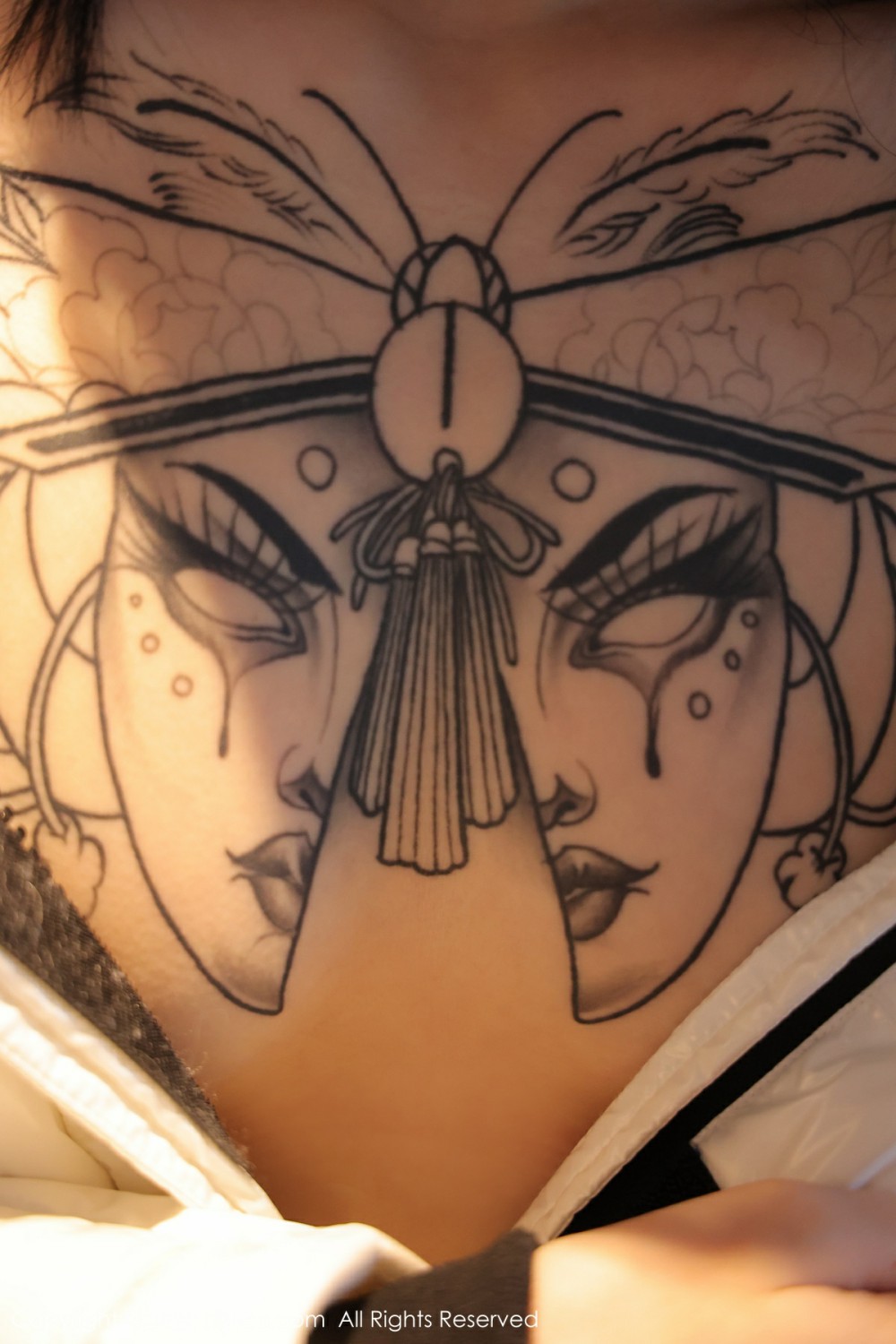 [XiuRen秀人网]No4470奶瓶极致美腿-[秀人套图]