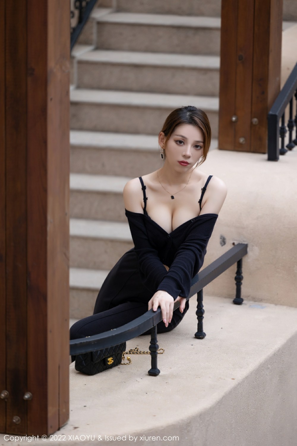 [XIAOYU语画界]VOL703言沫丝袜美腿-[秀人套图]