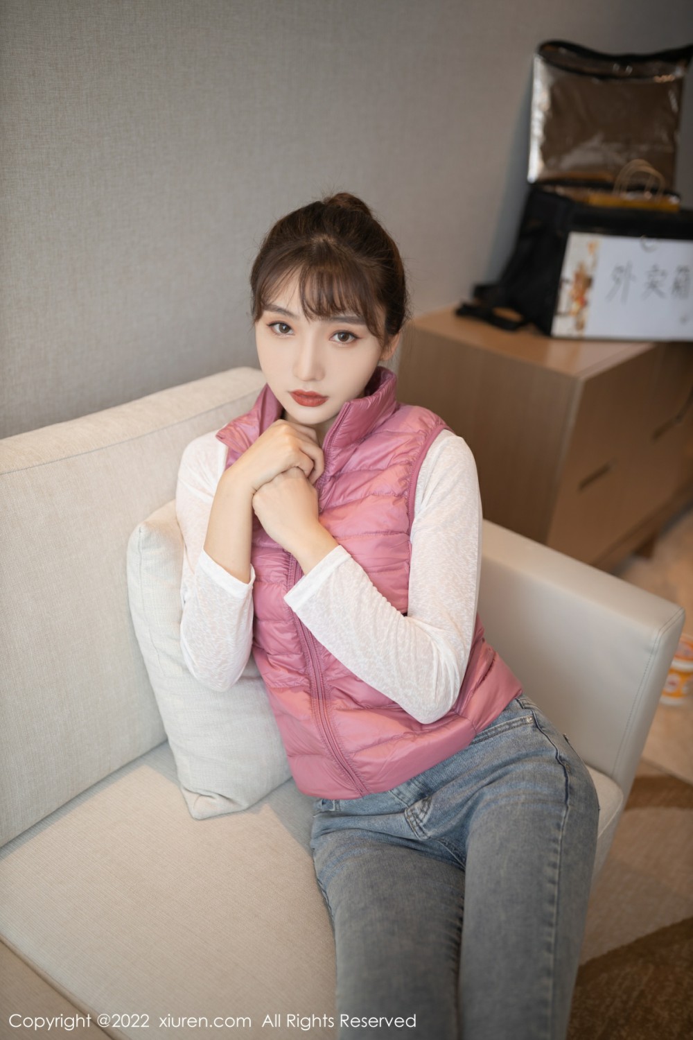 [XiuRen秀人网]No4493陆萱萱外卖配送员-[秀人套图]