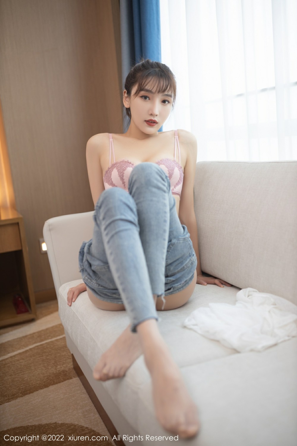 [XiuRen秀人网]No4493陆萱萱外卖配送员-[秀人套图]