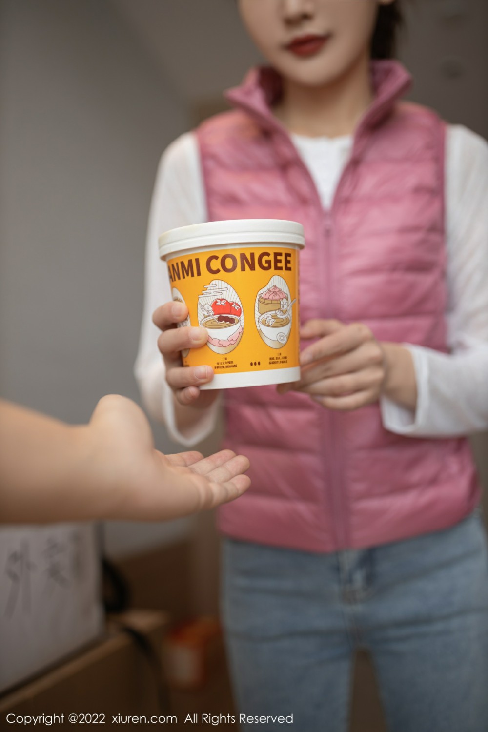 [XiuRen秀人网]No4493陆萱萱外卖配送员-[秀人套图]