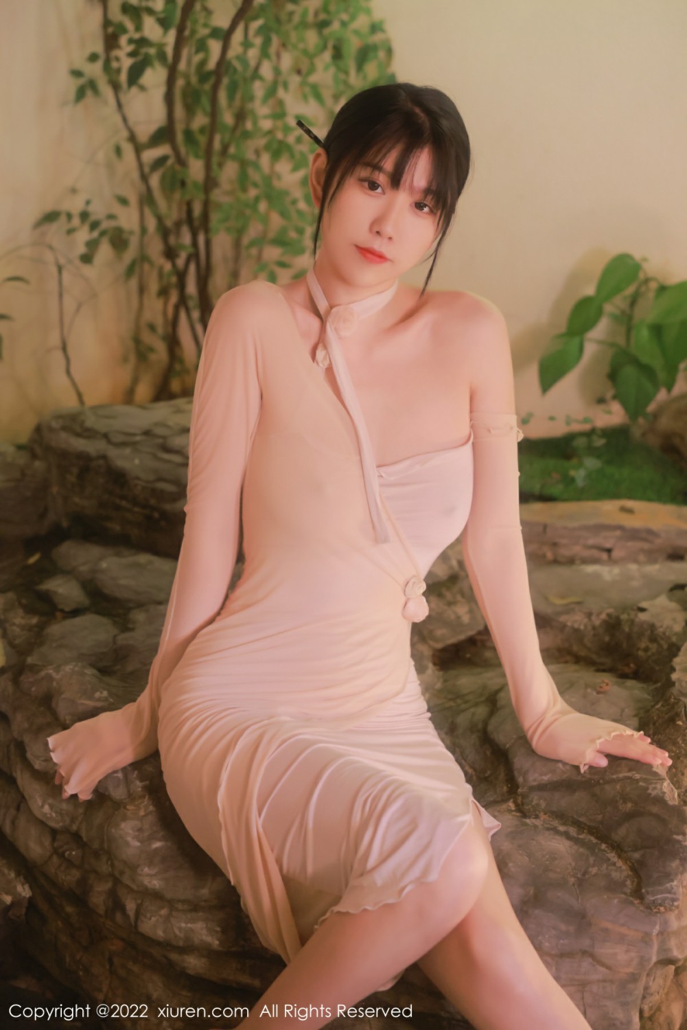 [XiuRen秀人网]No4503李雅柔182CM温泉主题-[秀人套图]