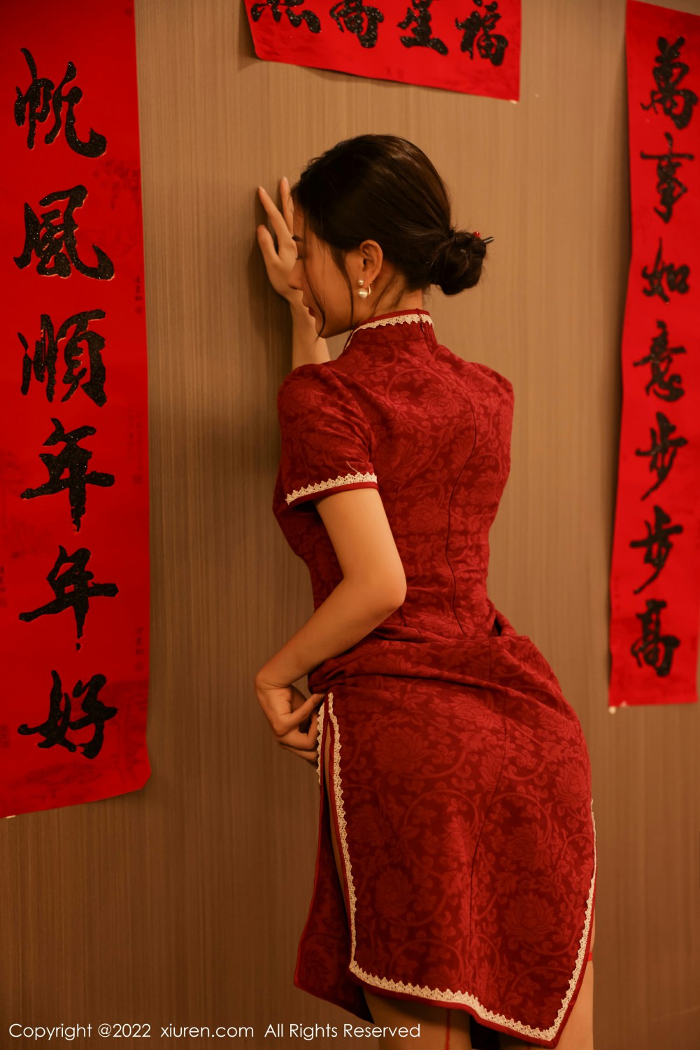 [XiuRen秀人网]No4508尹甜甜新年写真-[秀人套图]