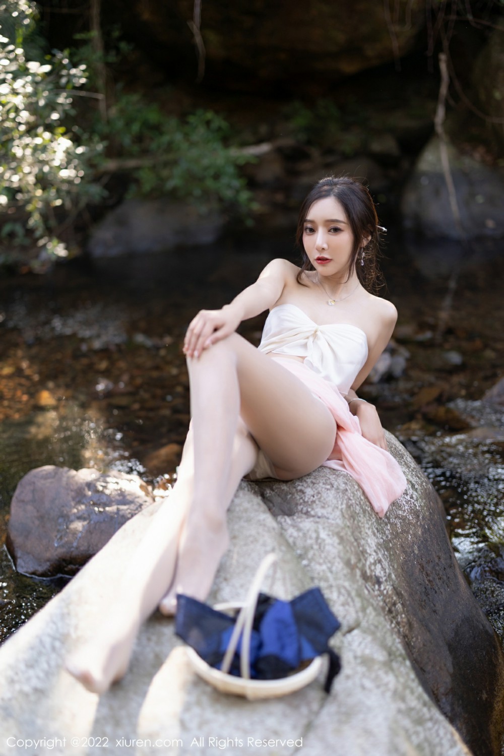 [XiuRen秀人网]No4511王馨瑶yanni户外写真-[秀人套图]