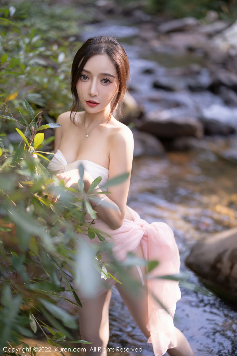 [XiuRen秀人网]No4511王馨瑶yanni户外写真-[秀人套图]