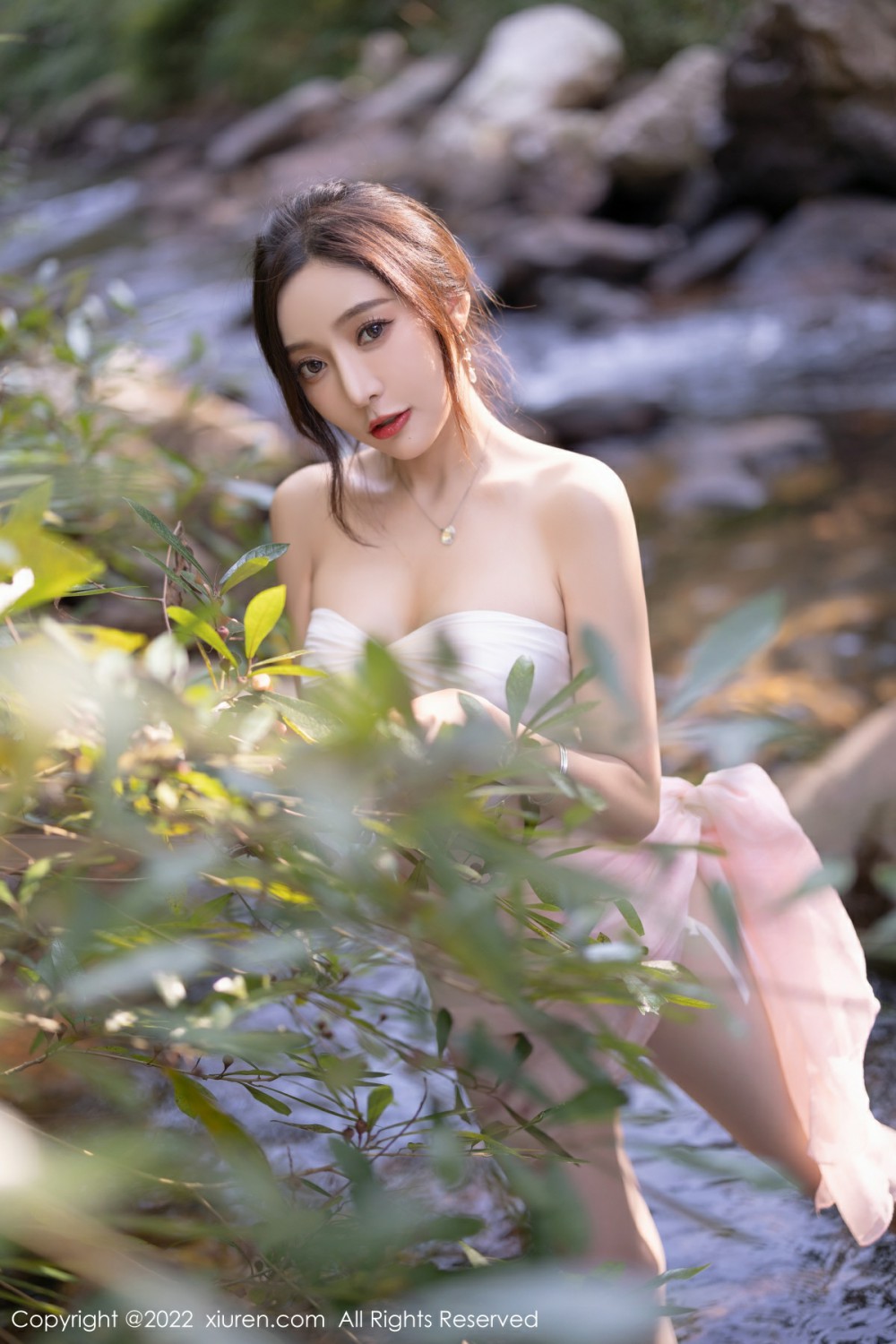 [XiuRen秀人网]No4511王馨瑶yanni户外写真-[秀人套图]