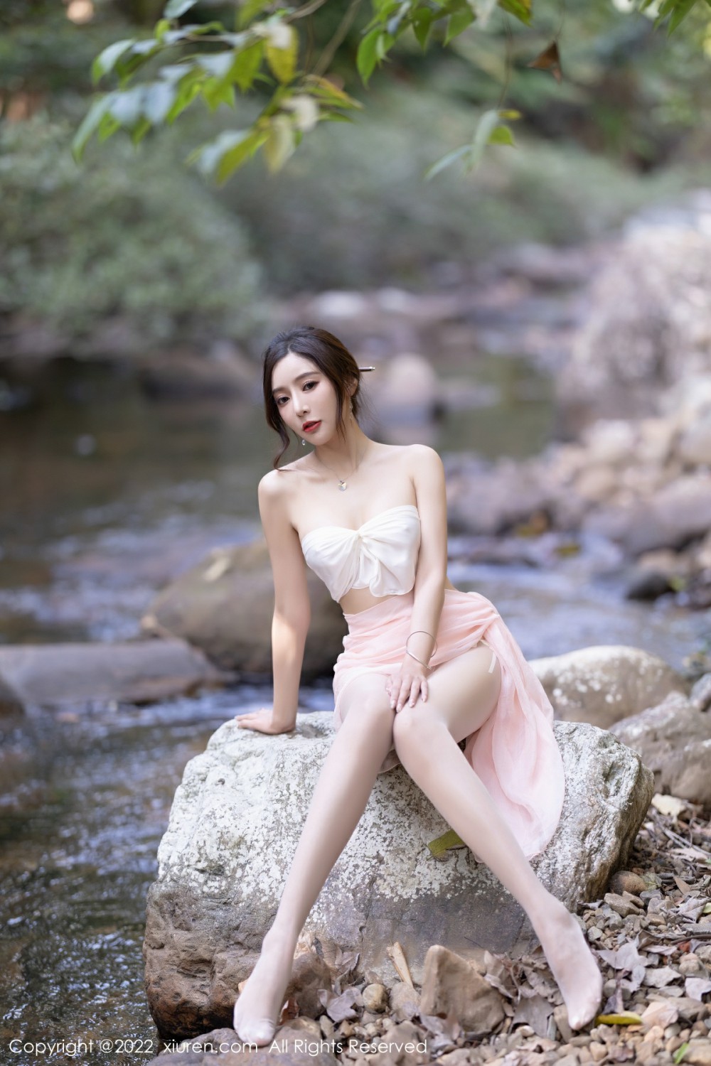 [XiuRen秀人网]No4511王馨瑶yanni户外写真-[秀人套图]