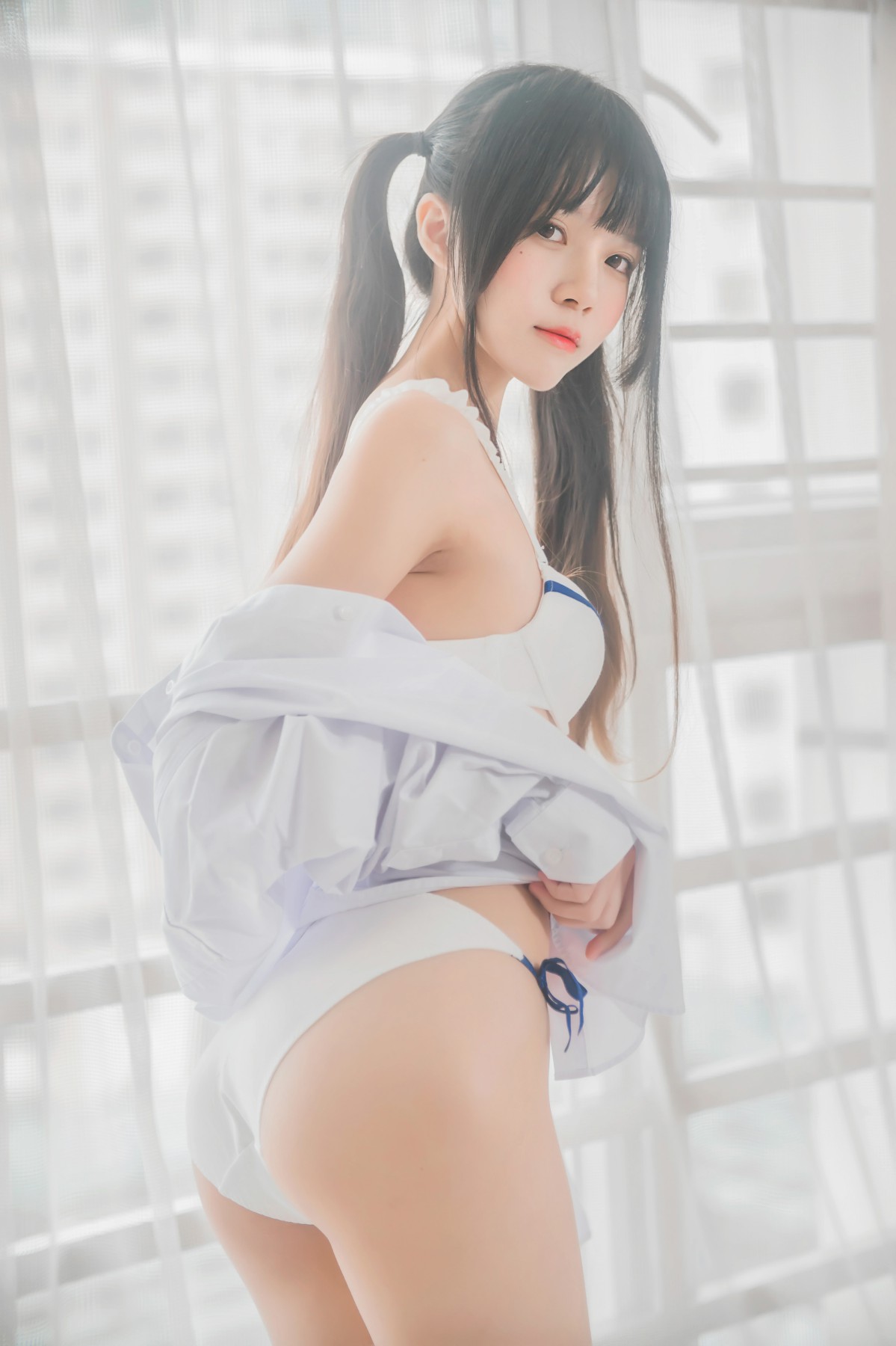 [桜桃喵]桜桃未熟-白衬衫双马尾-COSPLAY