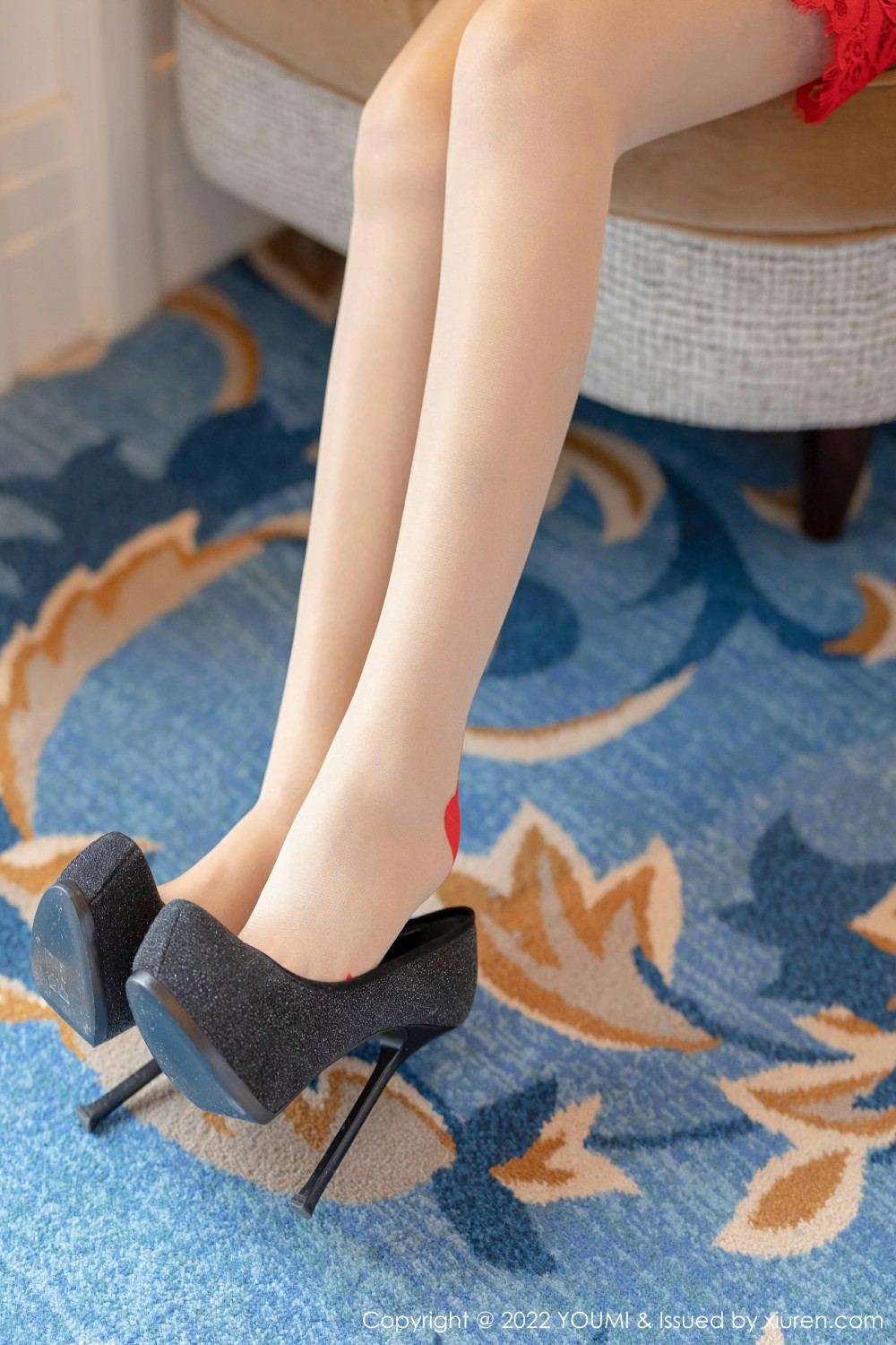 [YOUMI尤蜜荟]VOL746允爾酒店写真-[秀人套图]