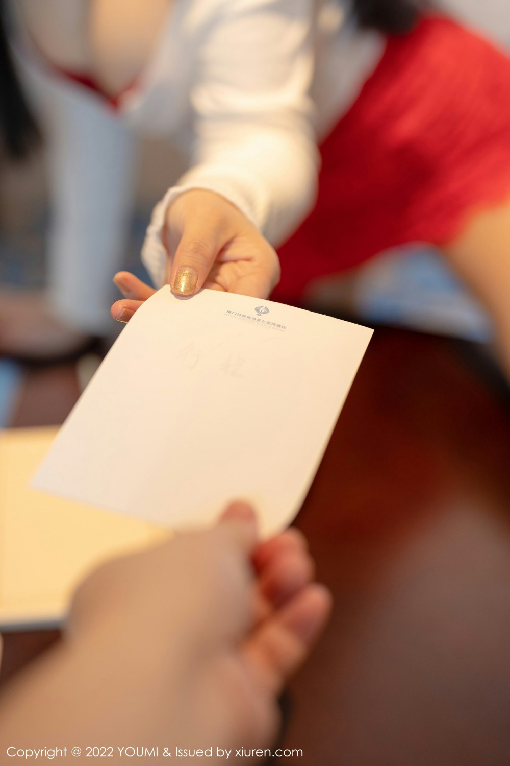 [YOUMI尤蜜荟]VOL746允爾酒店写真-[秀人套图]