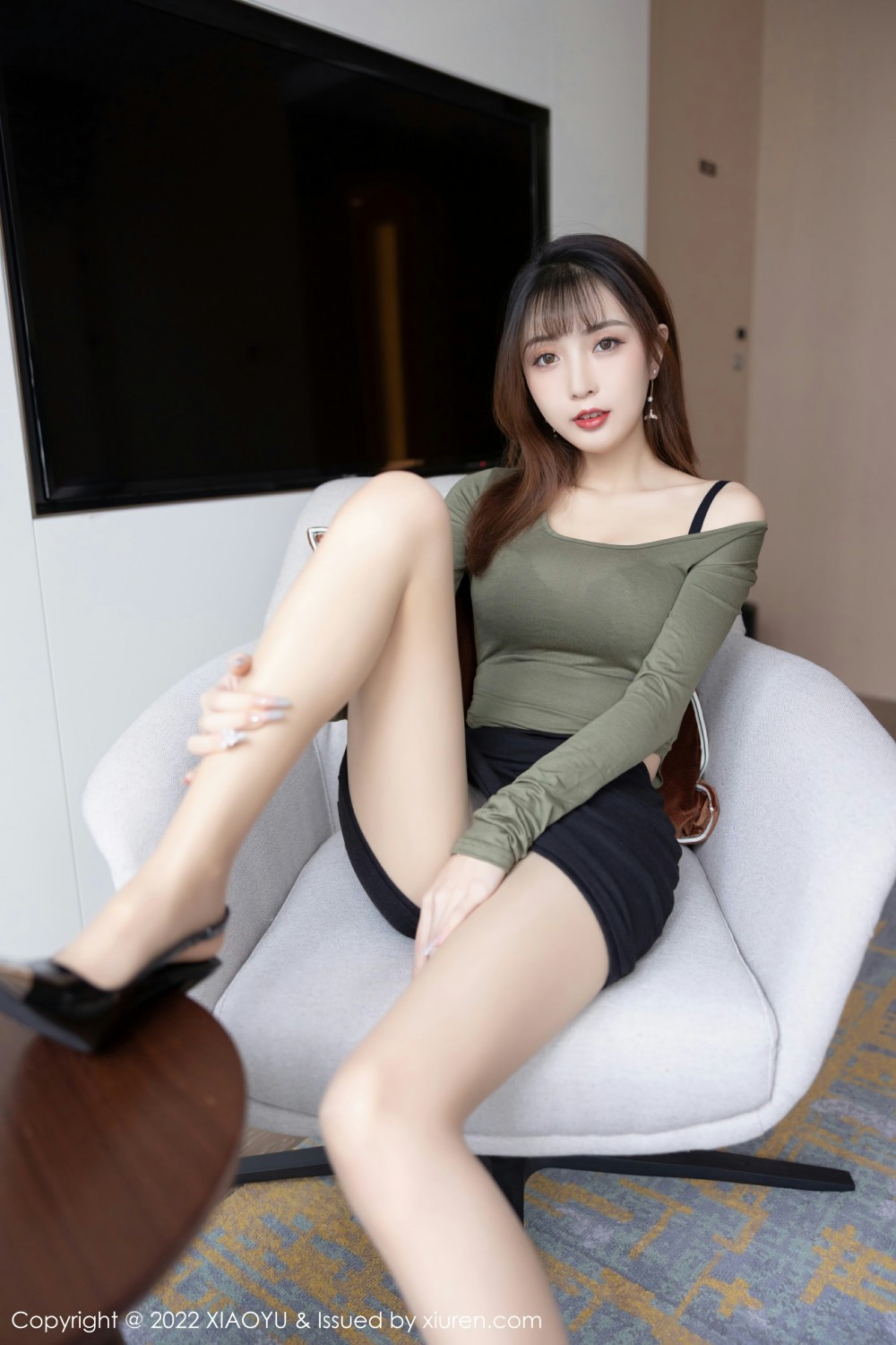 [XIAOYU语画界]VOL706林星阑黑色超短裙-[秀人套图]