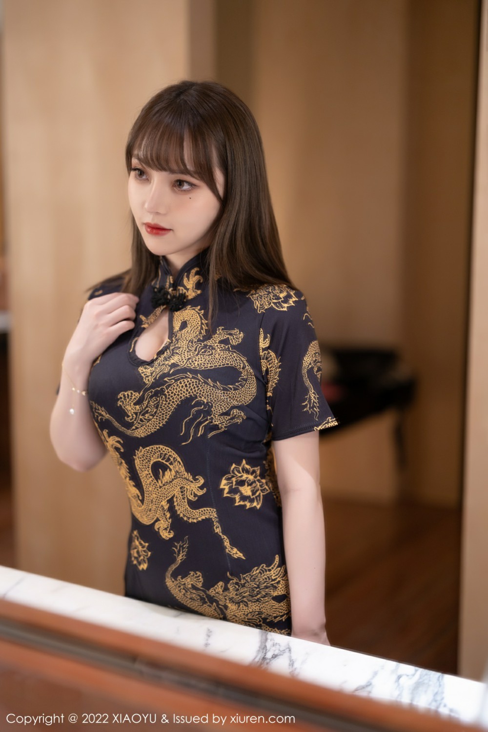 [XIAOYU语画界]VOL707豆瓣酱旗袍丝袜-[秀人套图]